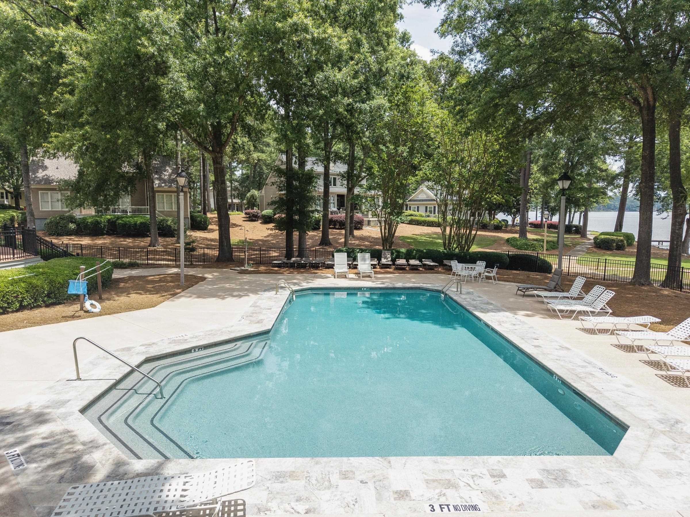 112 SEVEN OAKS COURT