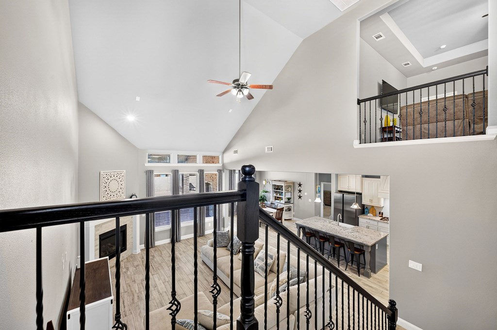 6 San Saba Drive