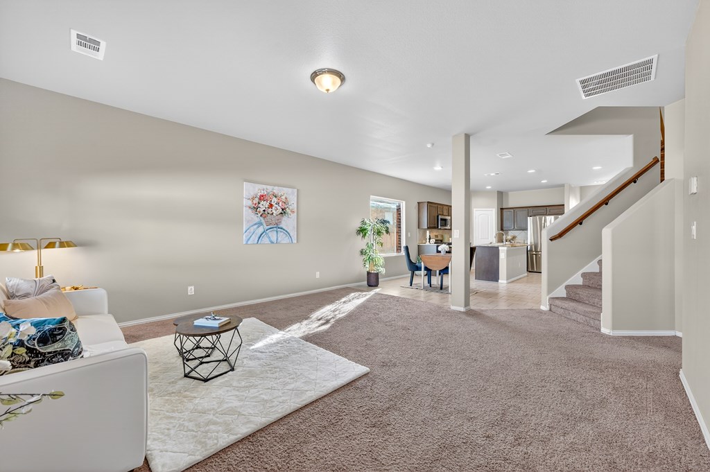 13 Glass Ranch Rd