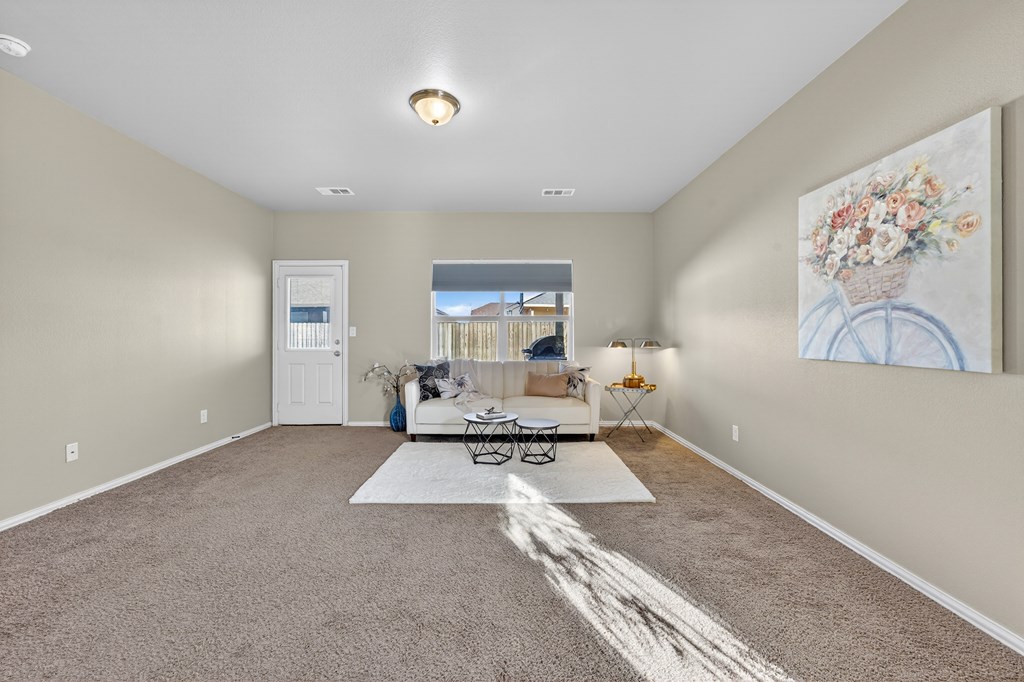 13 Glass Ranch Rd