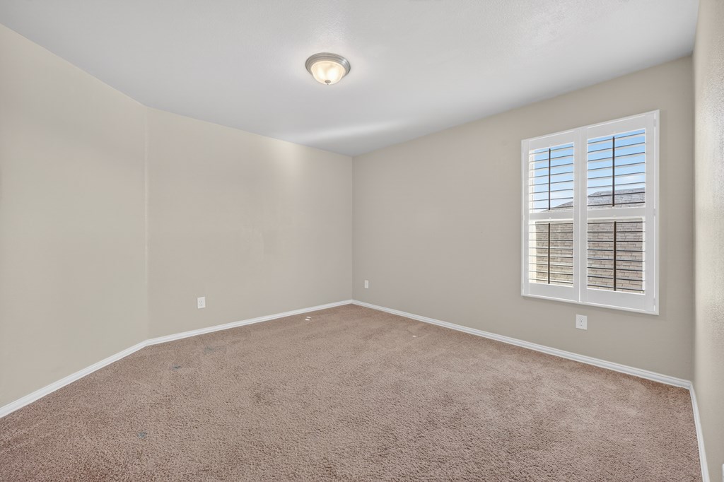 13 Glass Ranch Rd