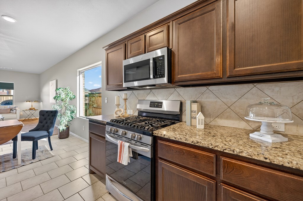 13 Glass Ranch Rd