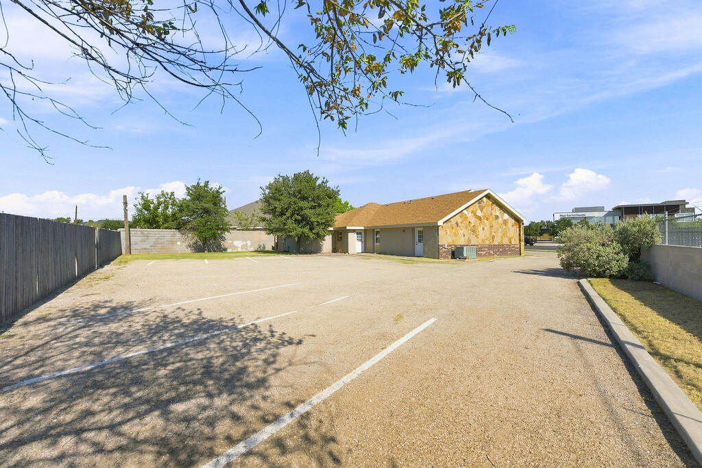 3315 Andrews Hwy