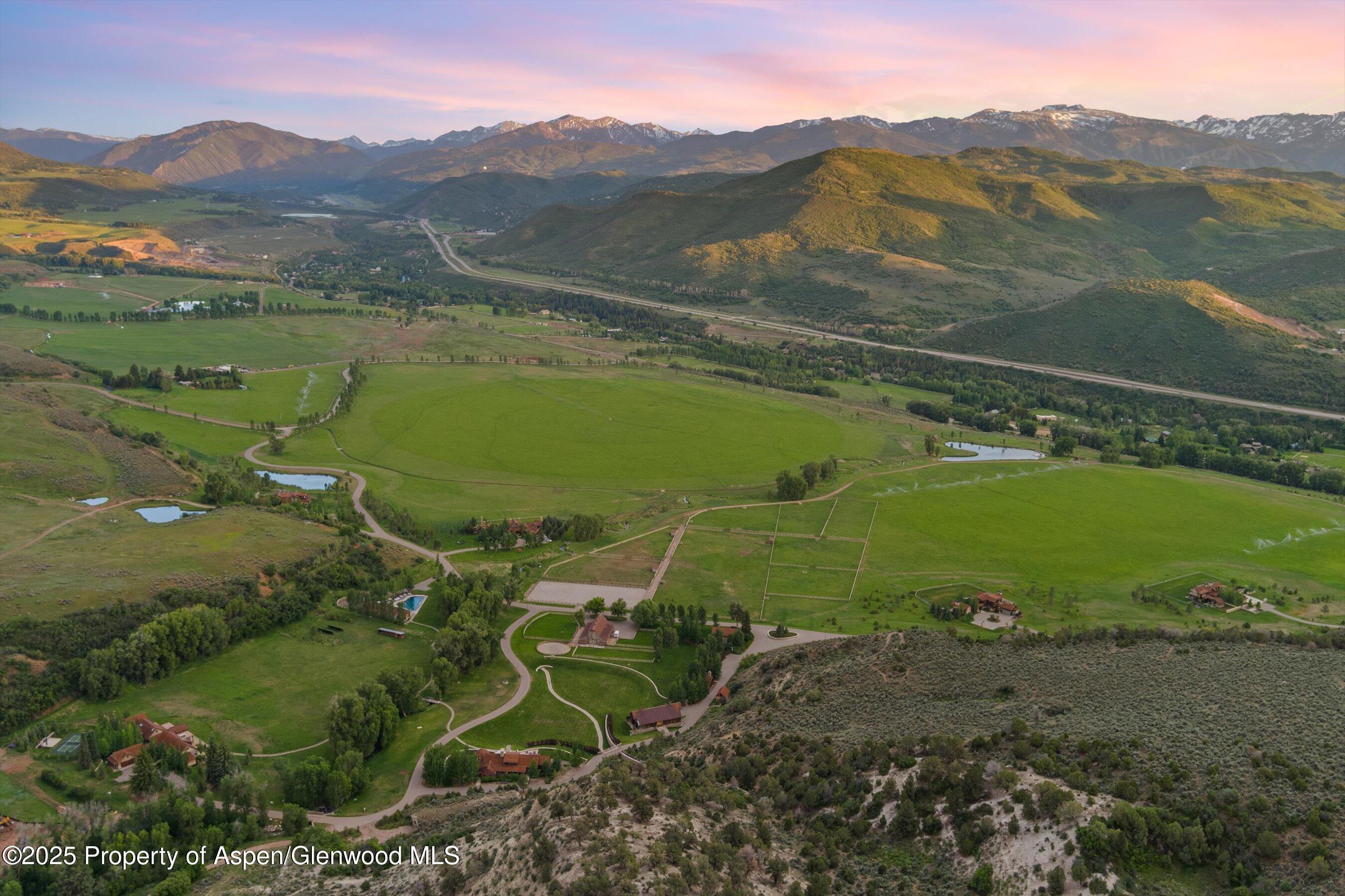 151 & 160 E Bourg Trail