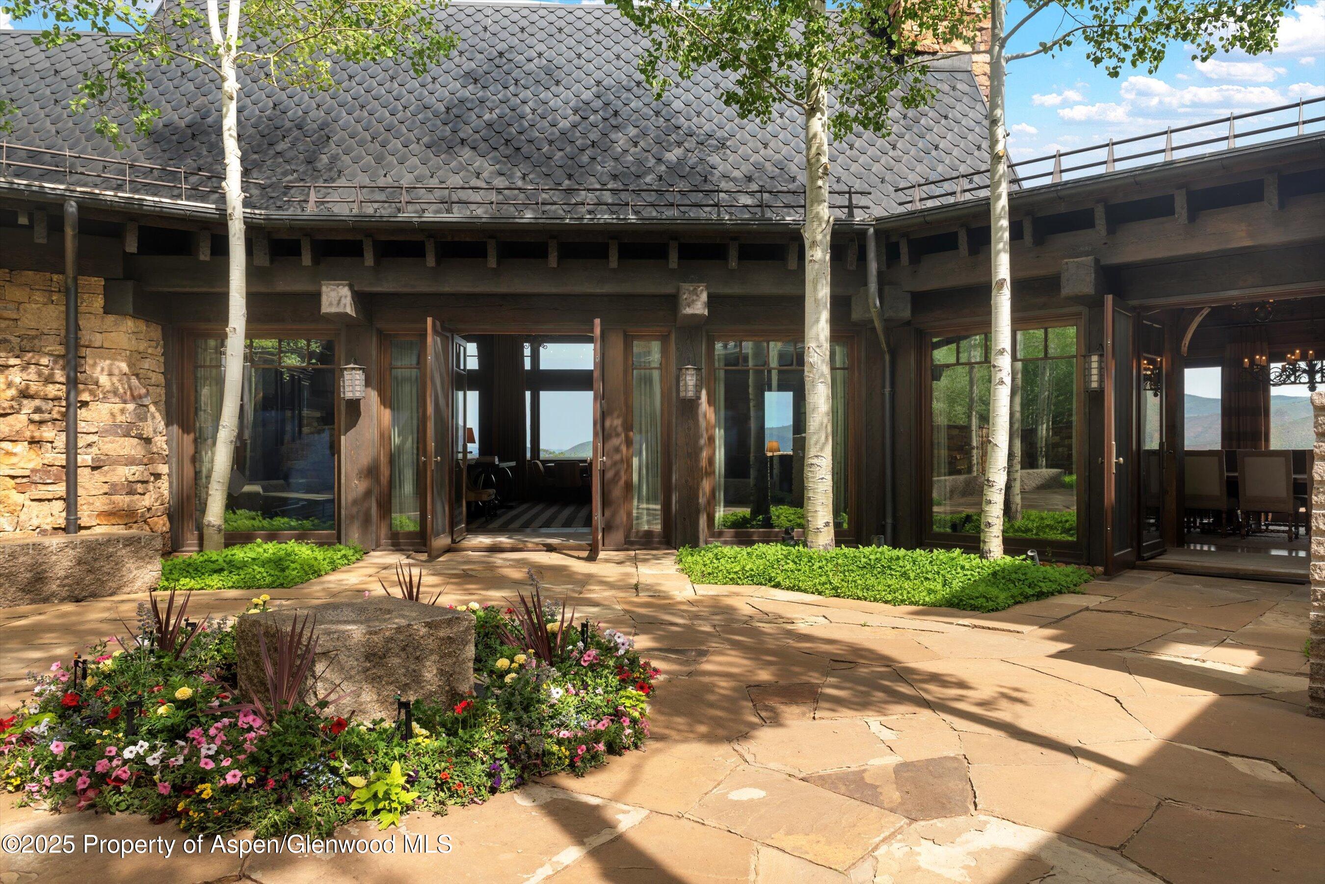 1025 N Starwood Road