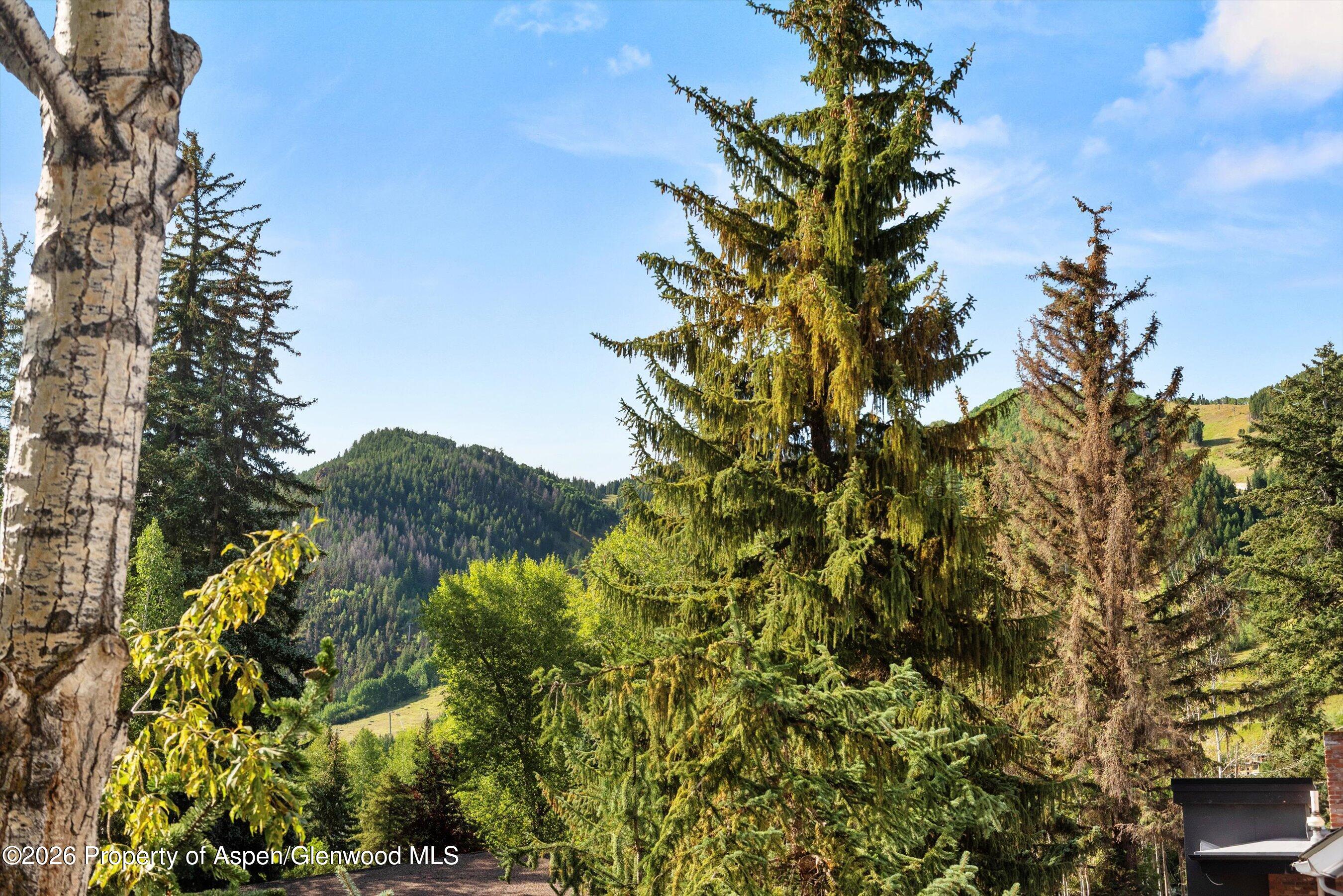 105 E Bleeker Street