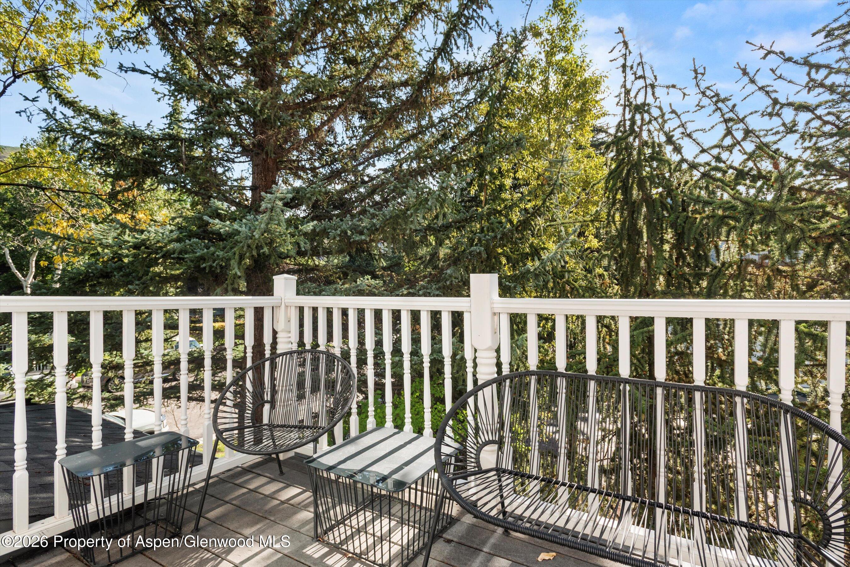 105 E Bleeker Street