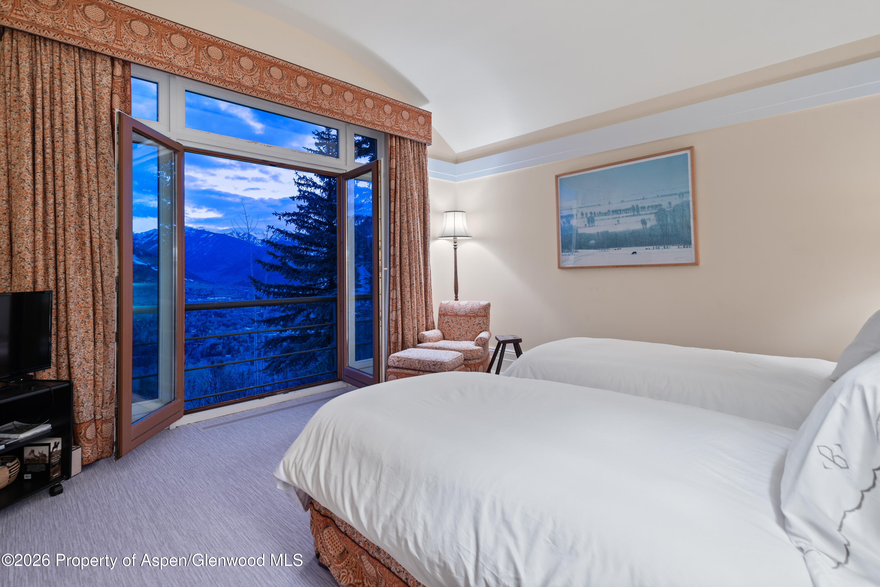 2131 Red Mountain Road