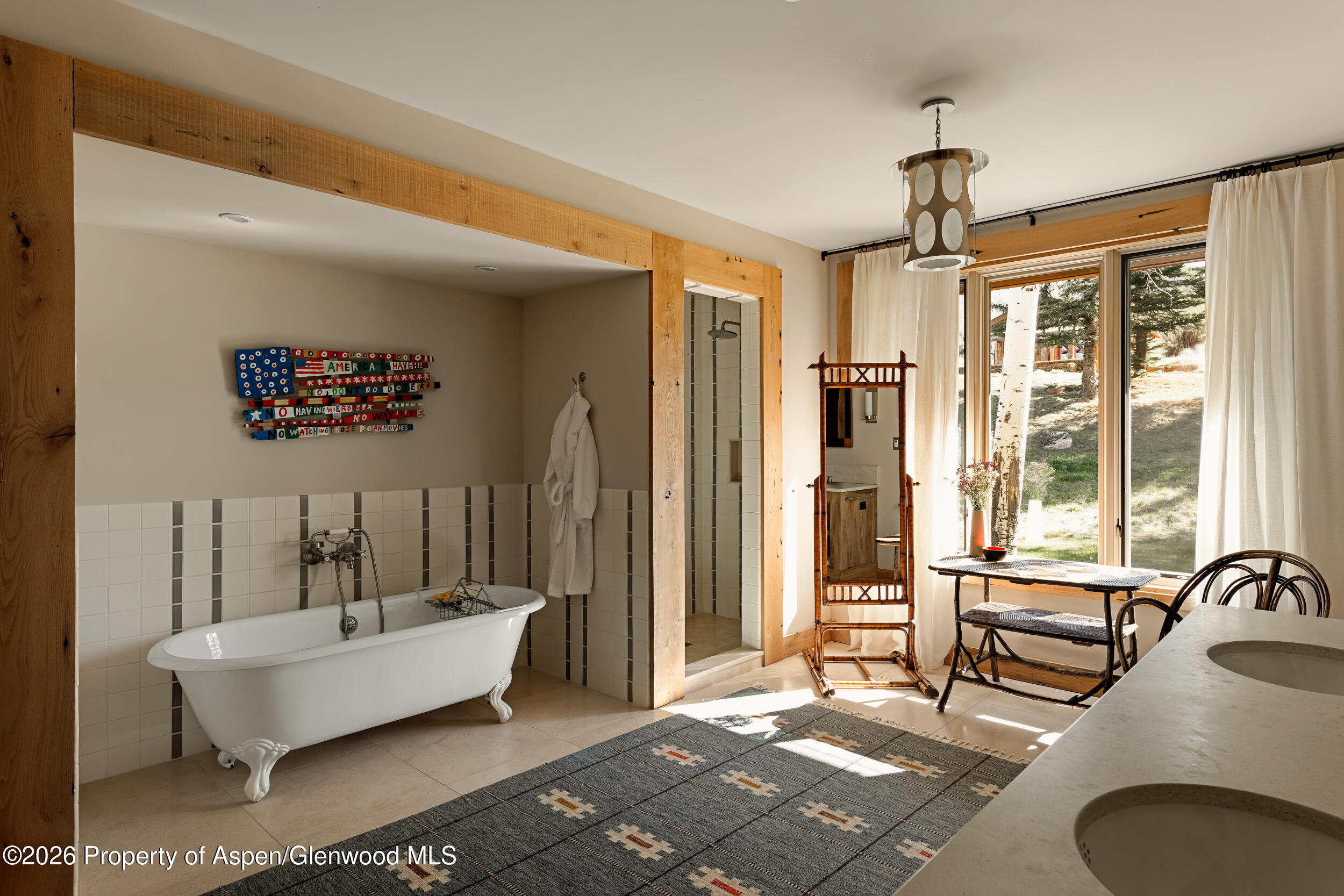 115 Meadowlark Lane