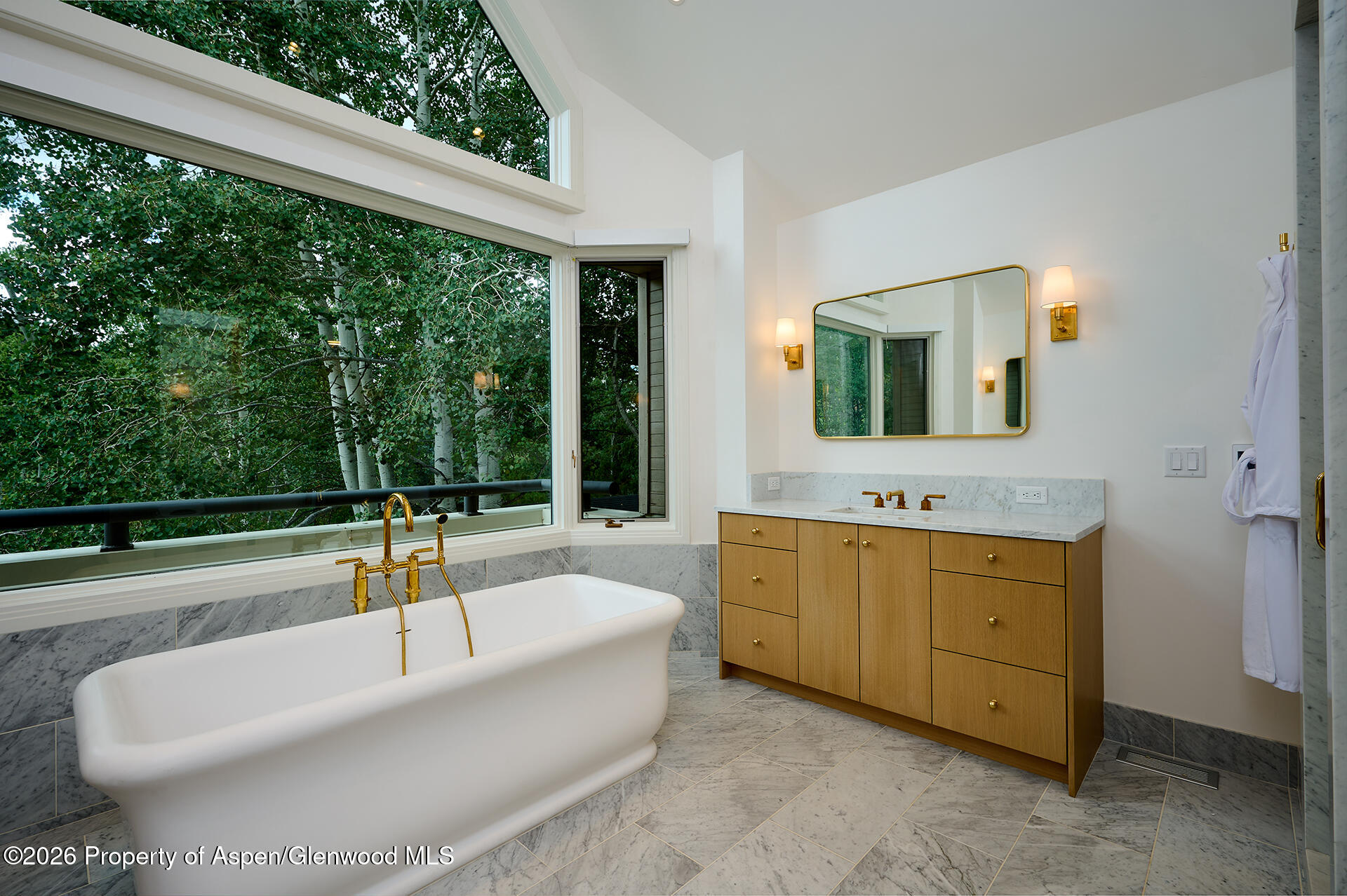 405 Glen Eagles Road