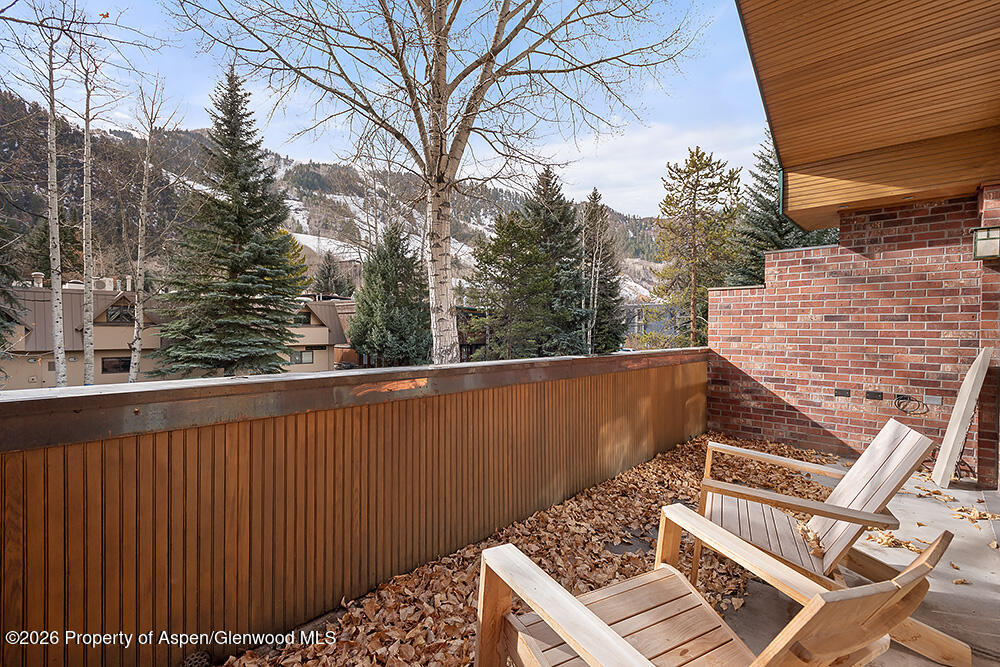 830 E Durant Avenue 8