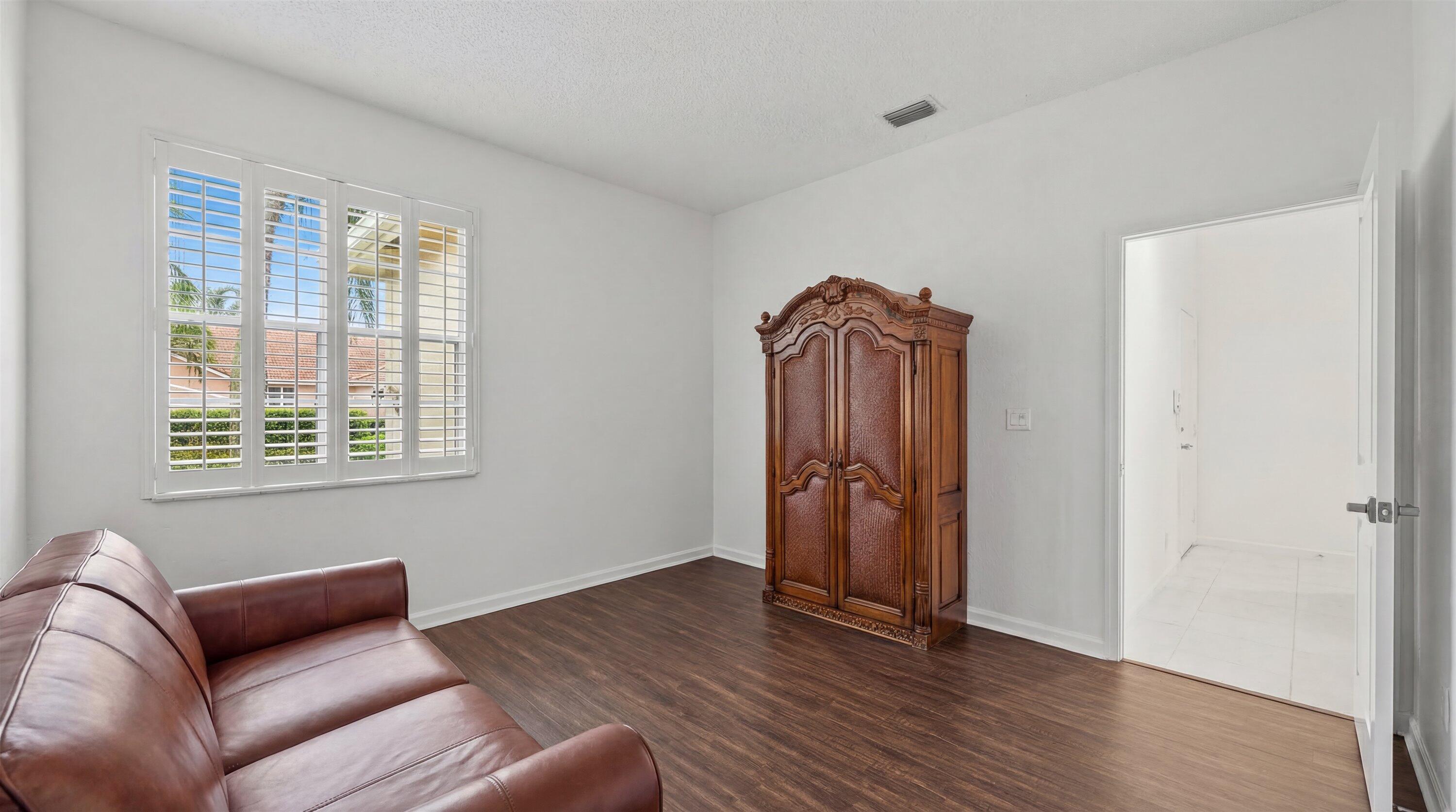 4681 Carlton Golf Drive