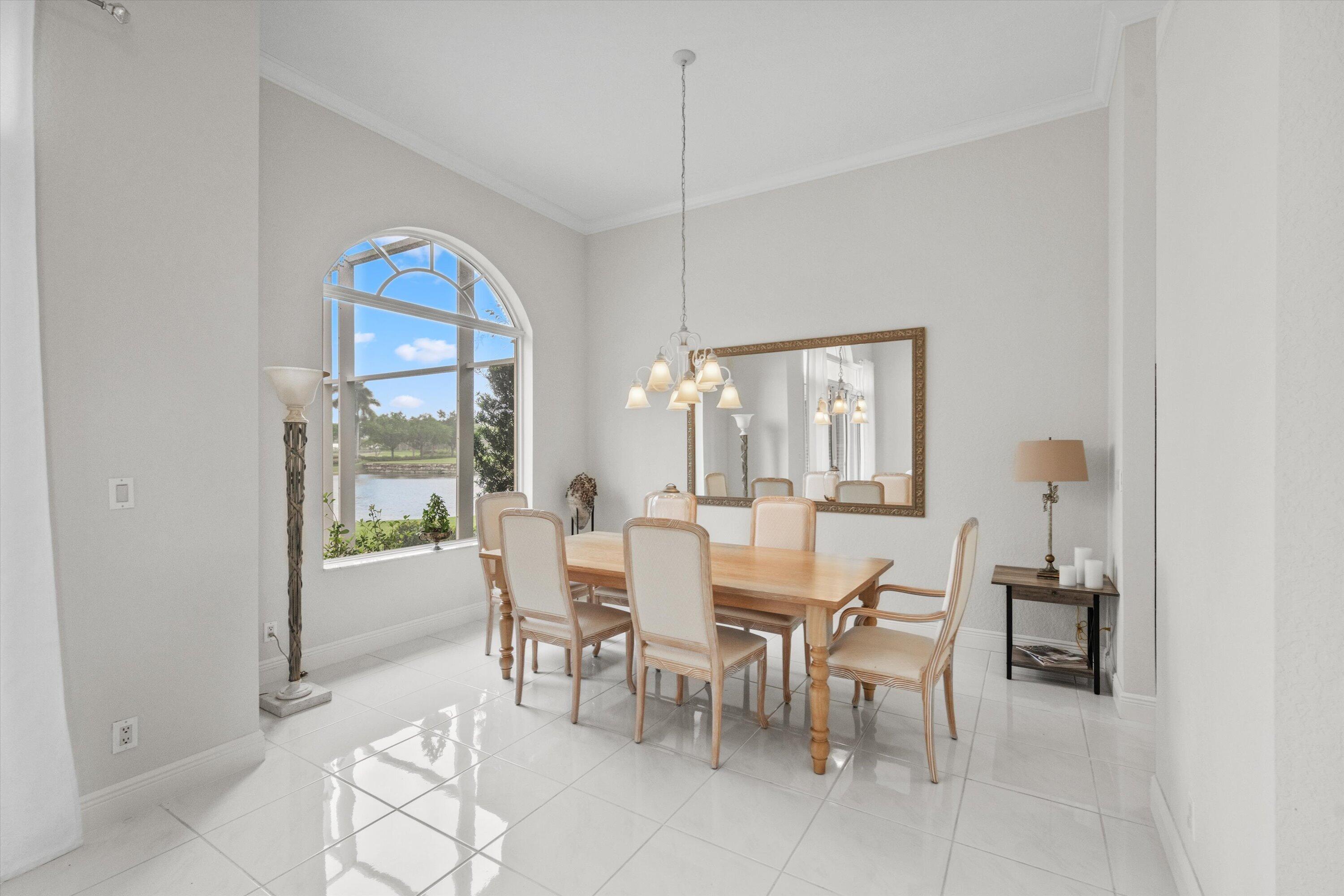 10802 Greenbriar Villa Drive