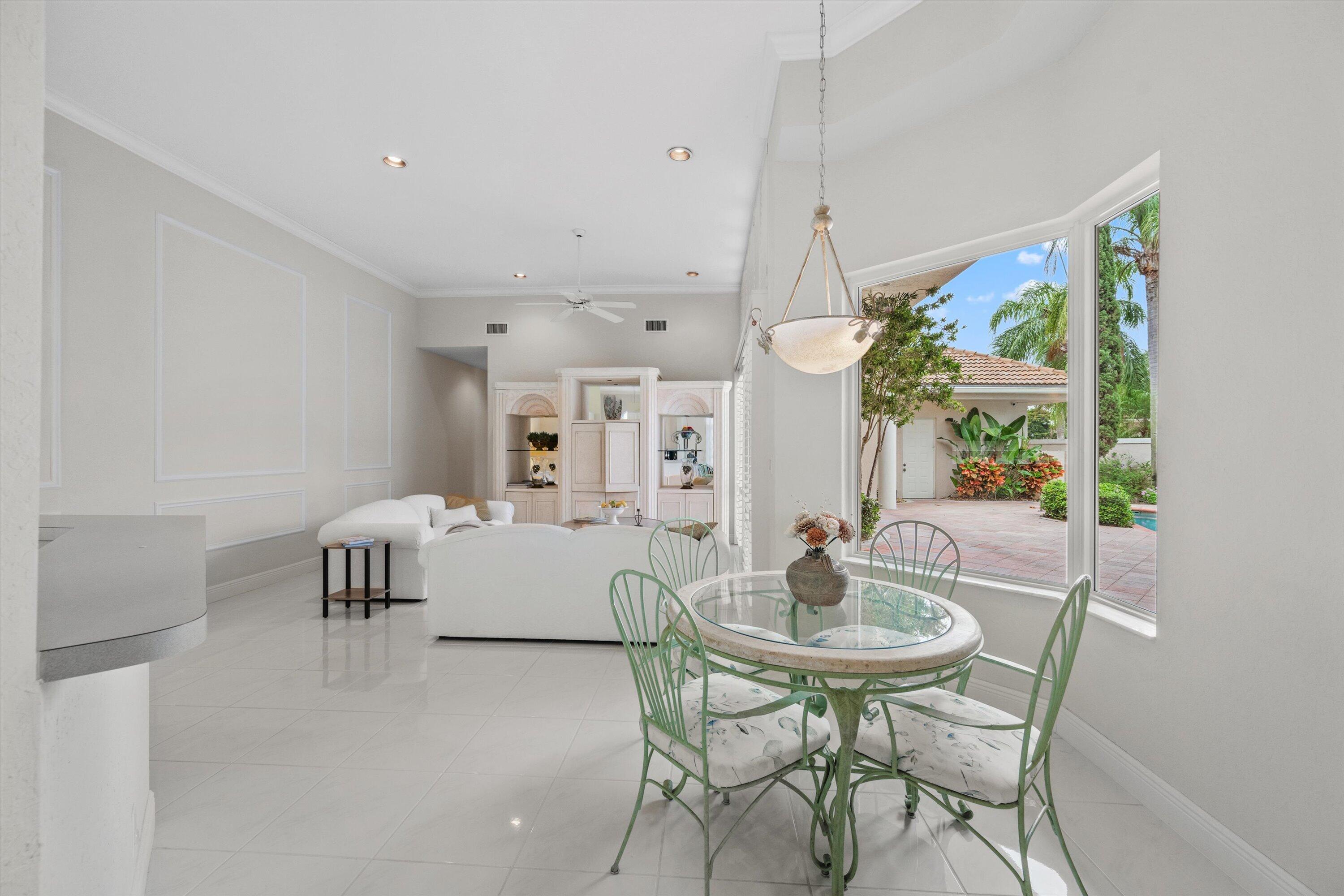 10802 Greenbriar Villa Drive