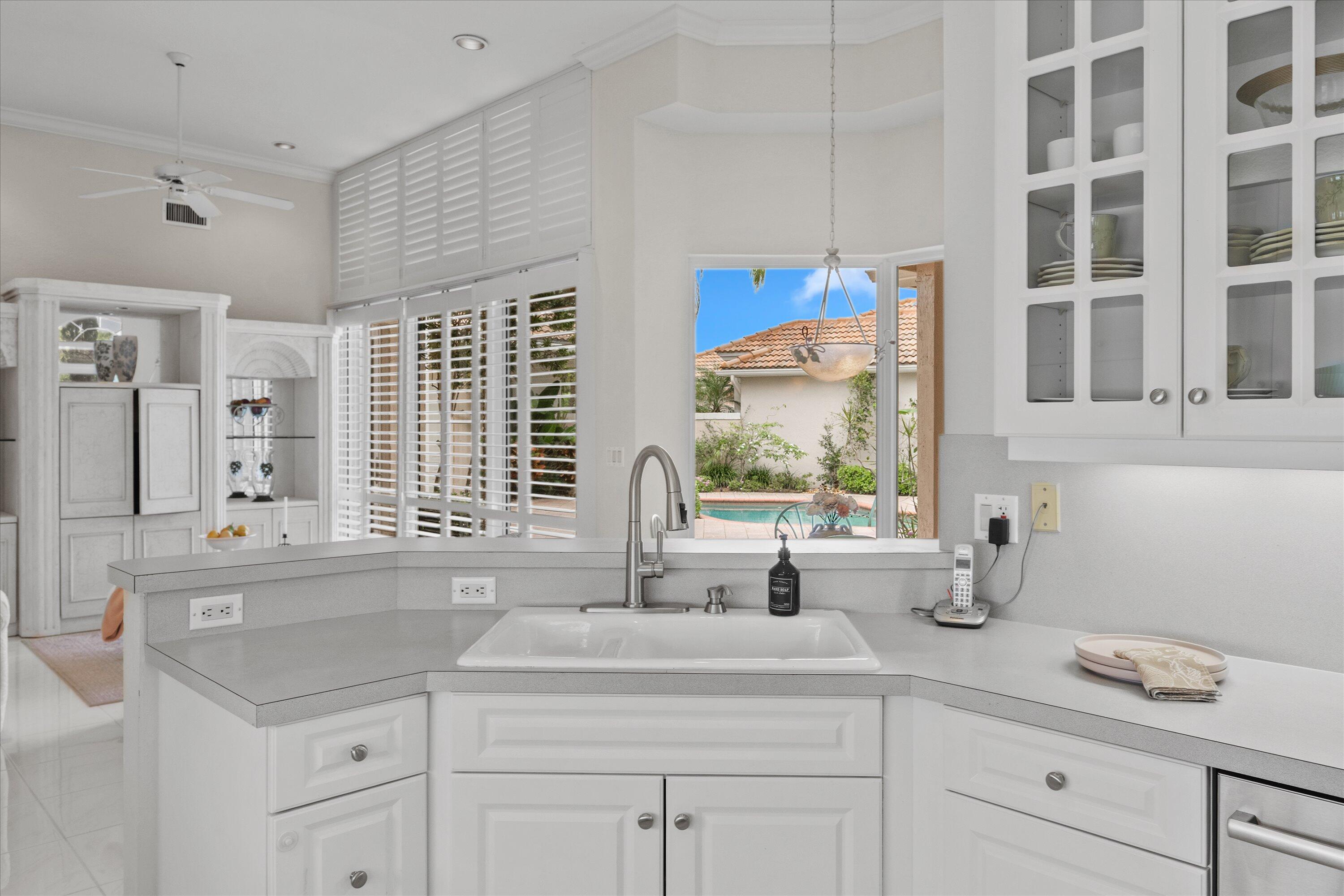 10802 Greenbriar Villa Drive