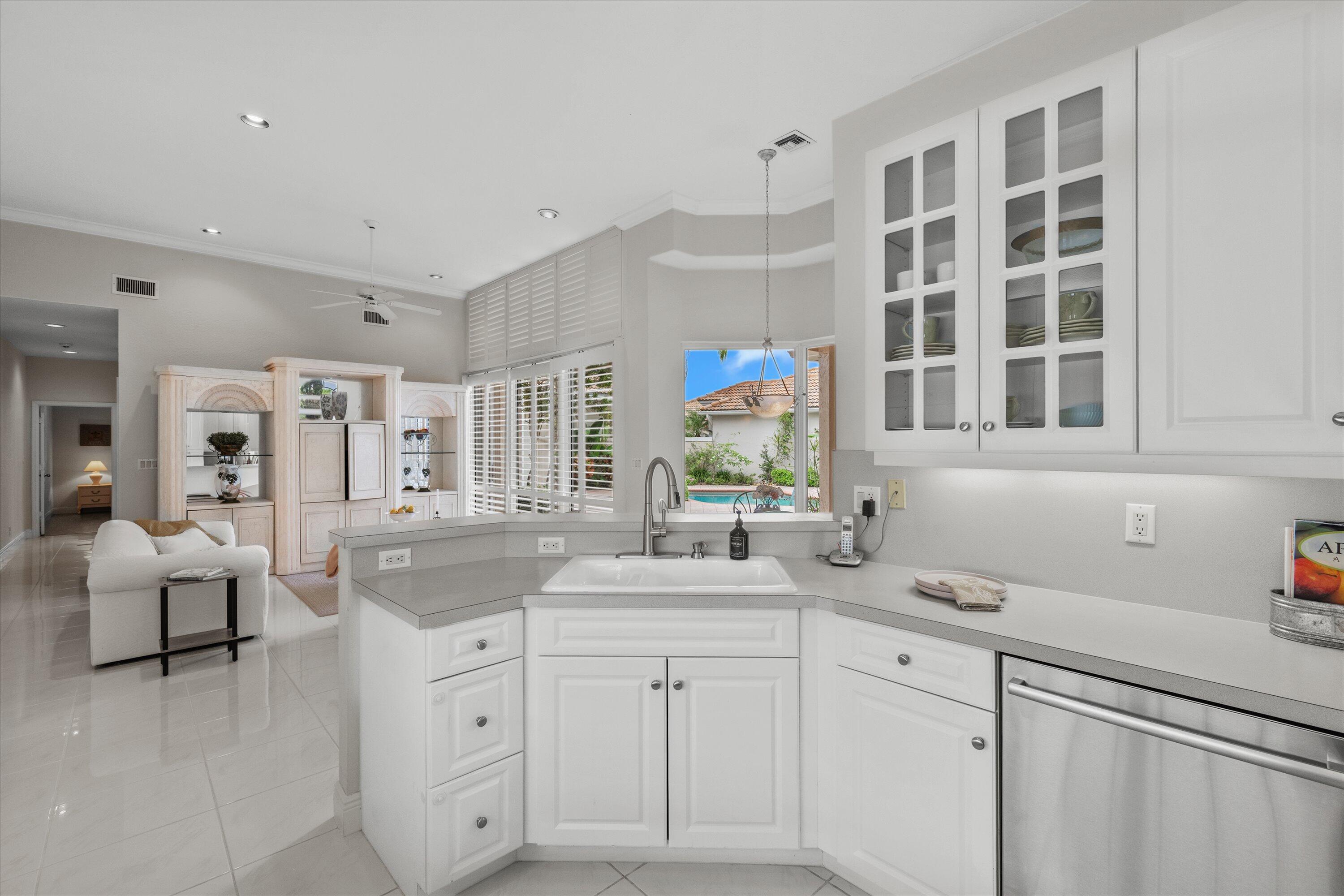 10802 Greenbriar Villa Drive