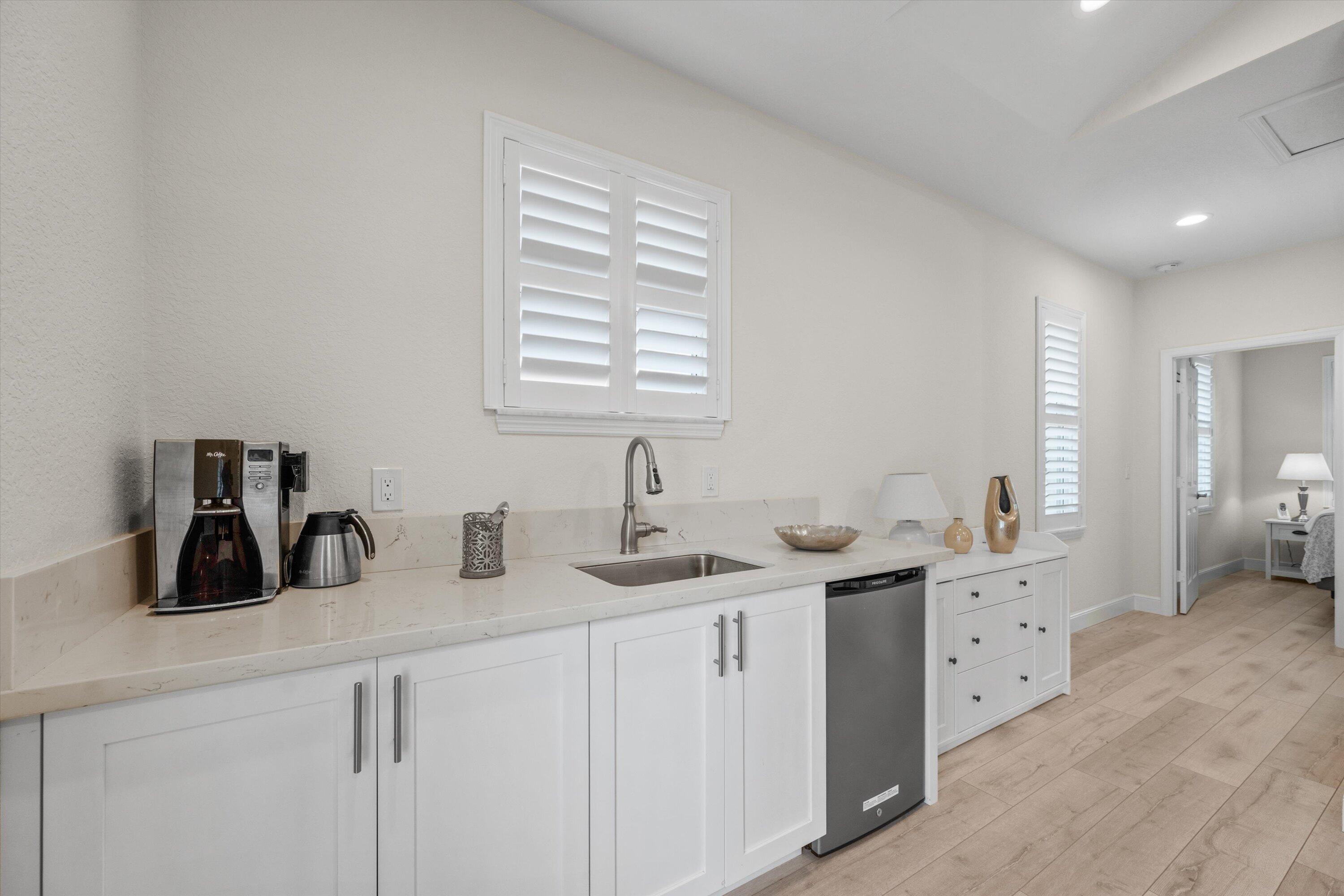 10802 Greenbriar Villa Drive