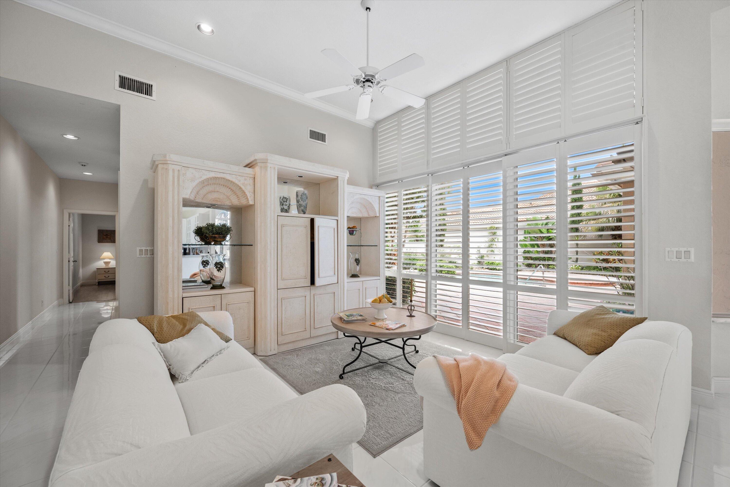 10802 Greenbriar Villa Drive