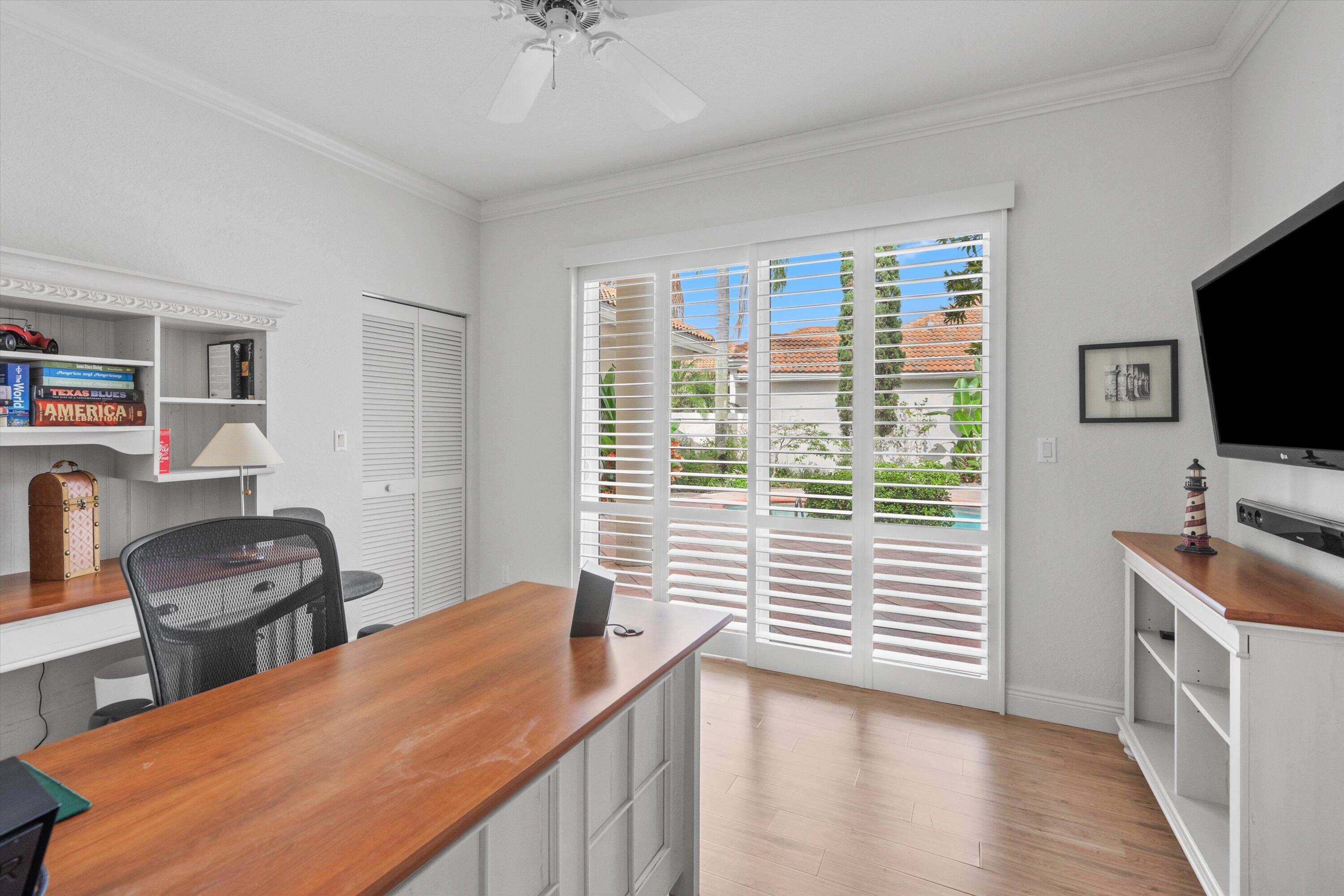 10802 Greenbriar Villa Drive