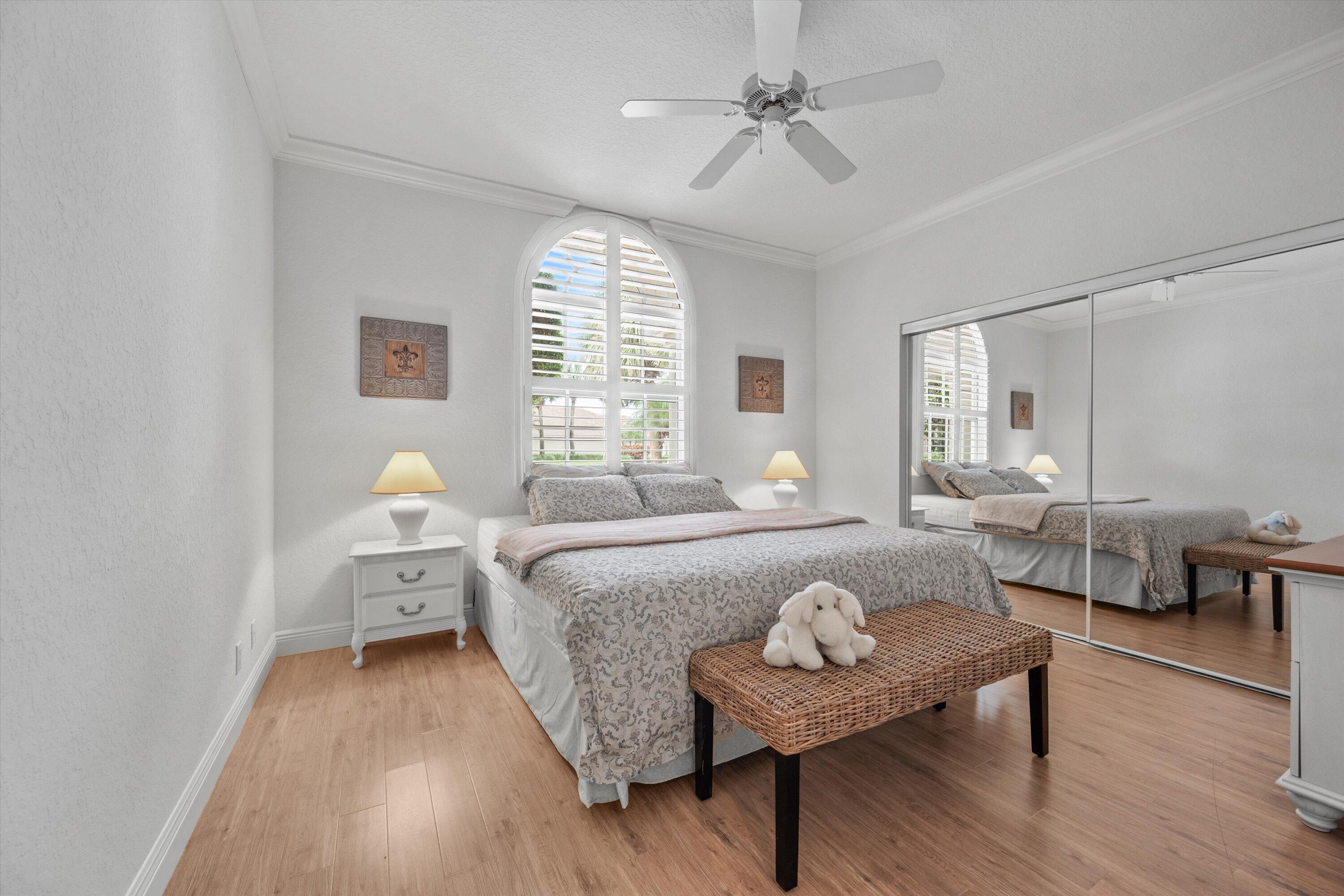 10802 Greenbriar Villa Drive