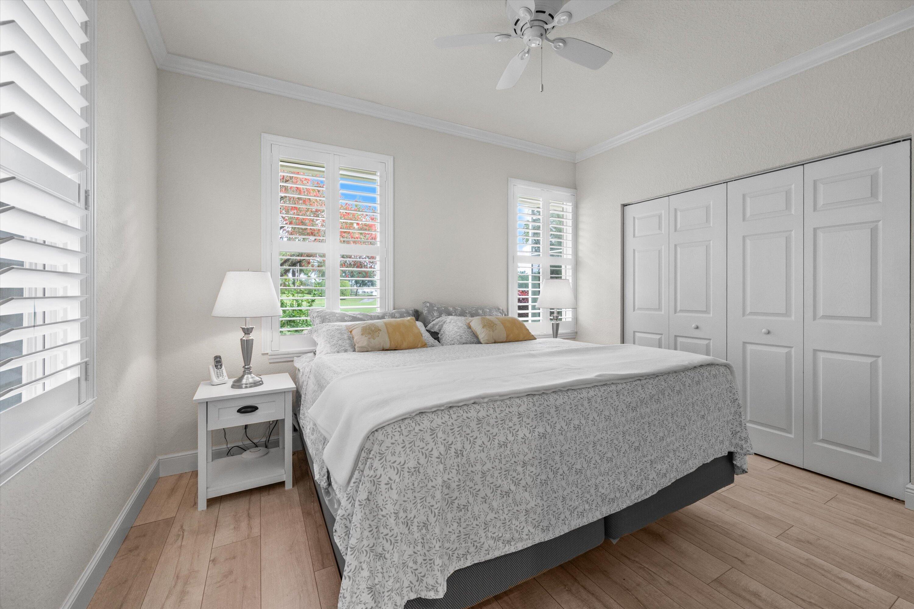 10802 Greenbriar Villa Drive
