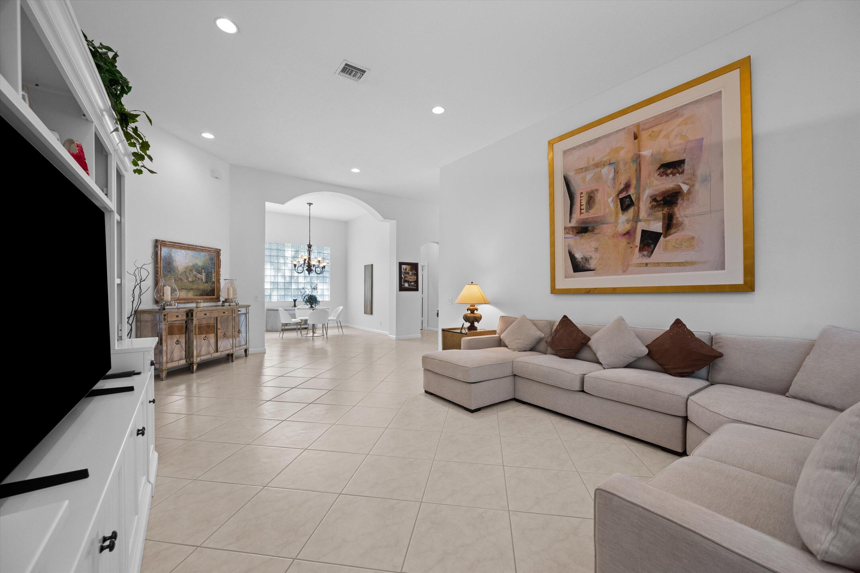 10689 Northgreen Drive