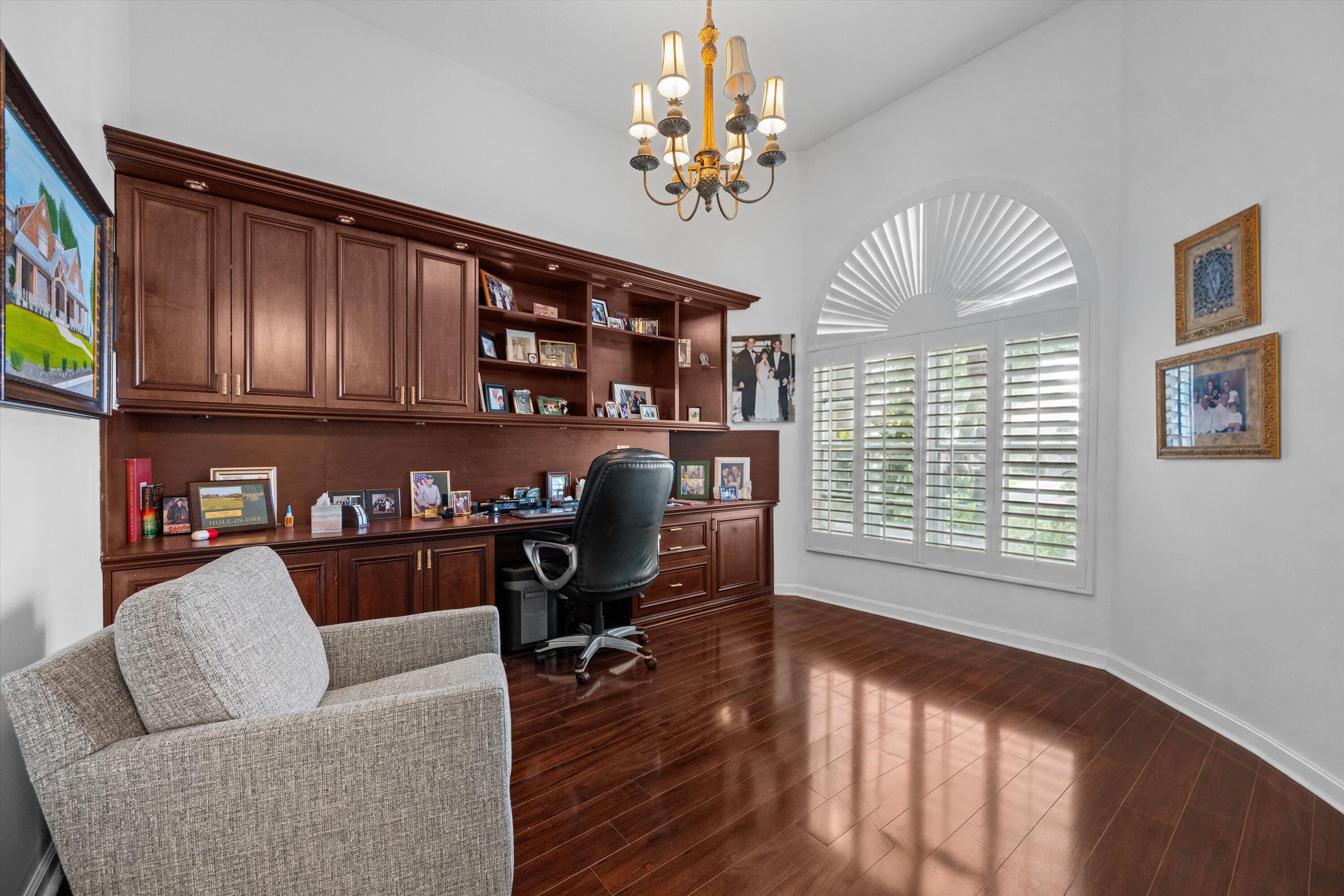 10689 Northgreen Drive