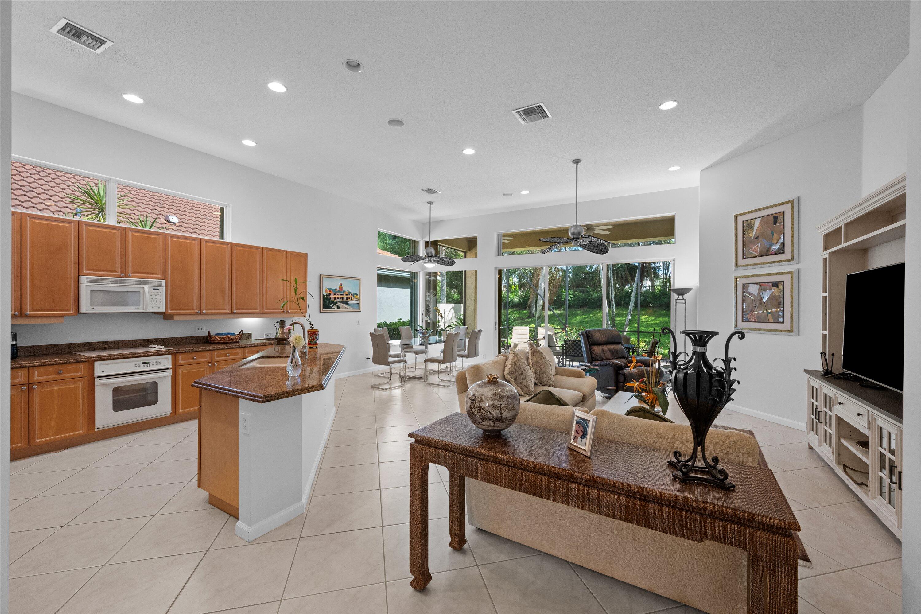 10689 Northgreen Drive