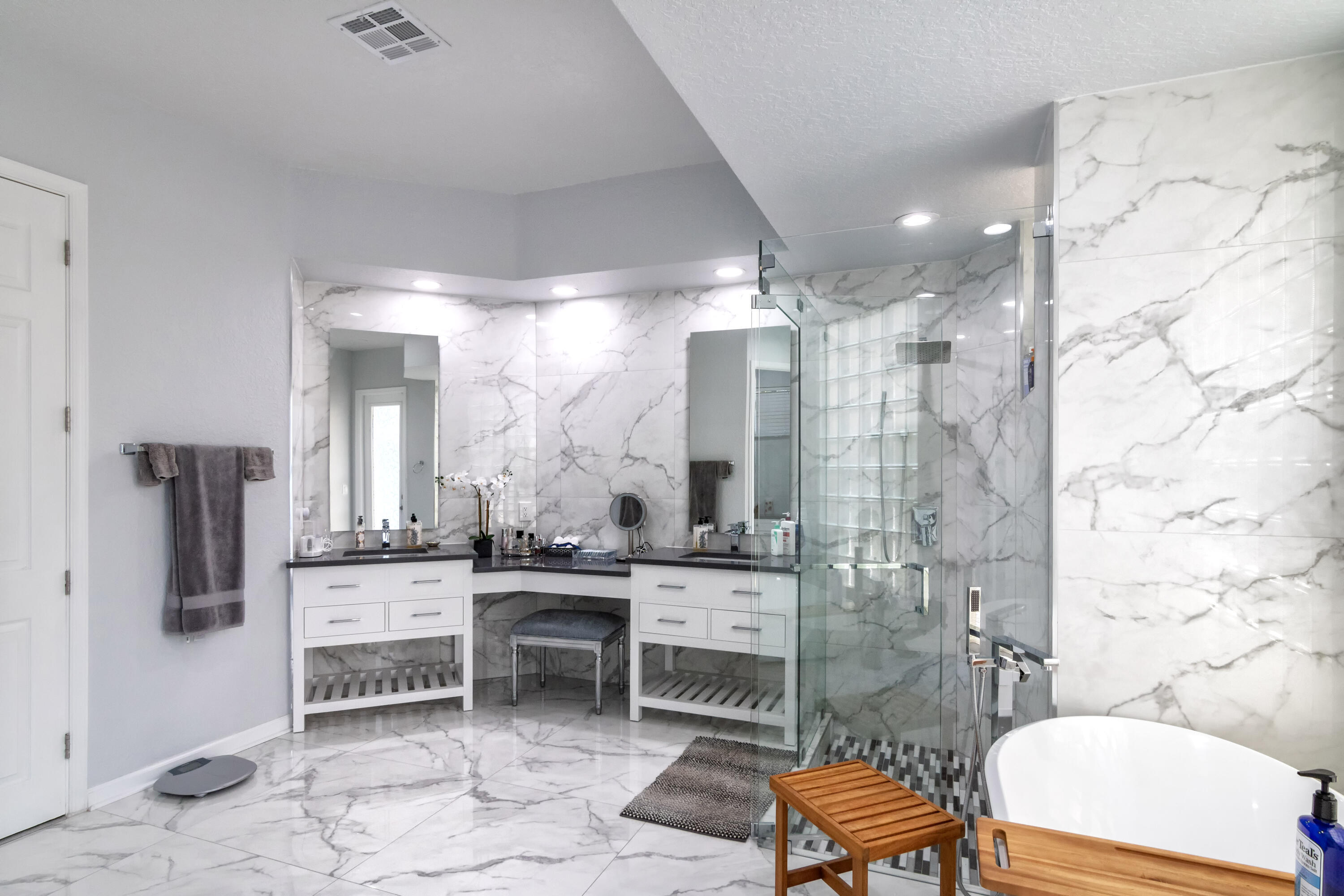 10726 Greenbriar Villa Drive
