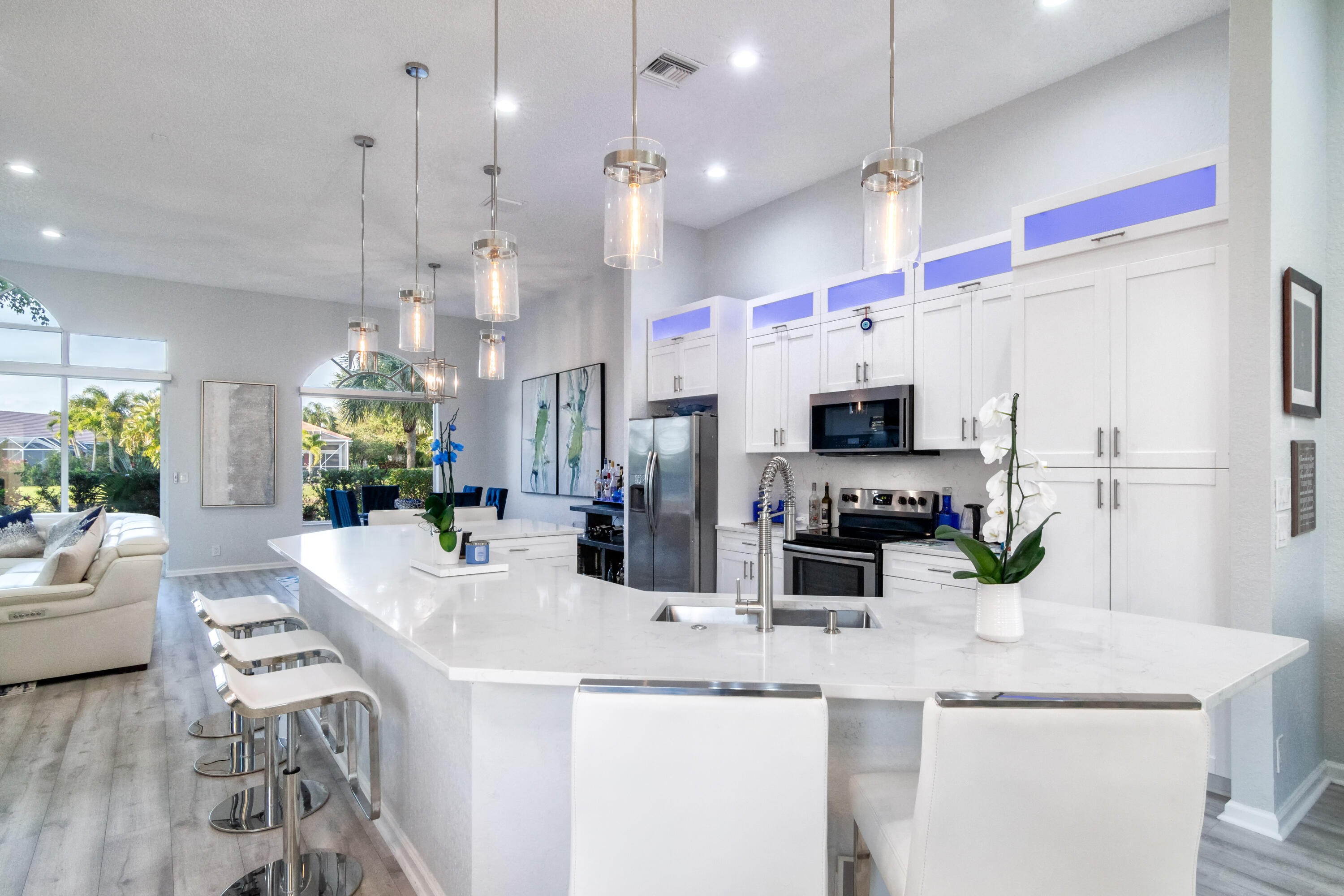 10726 Greenbriar Villa Drive