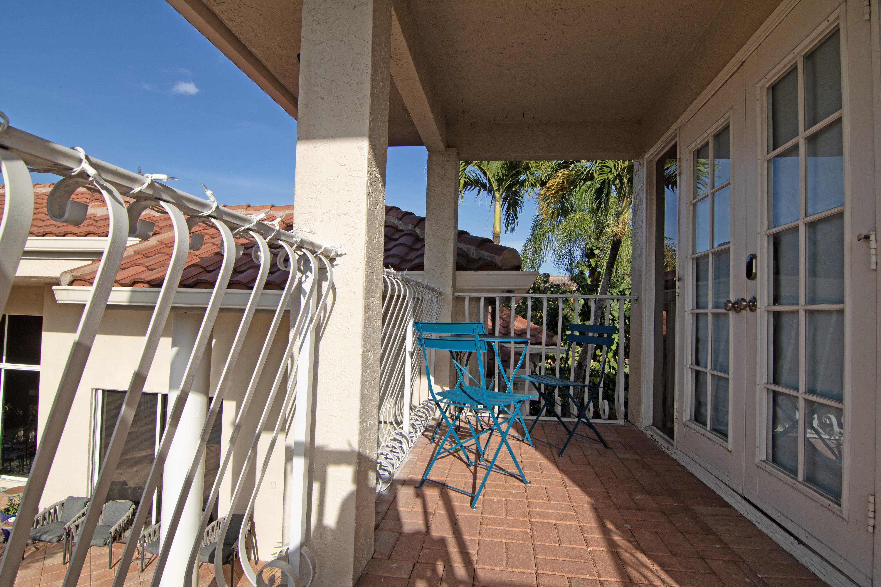 10726 Greenbriar Villa Drive
