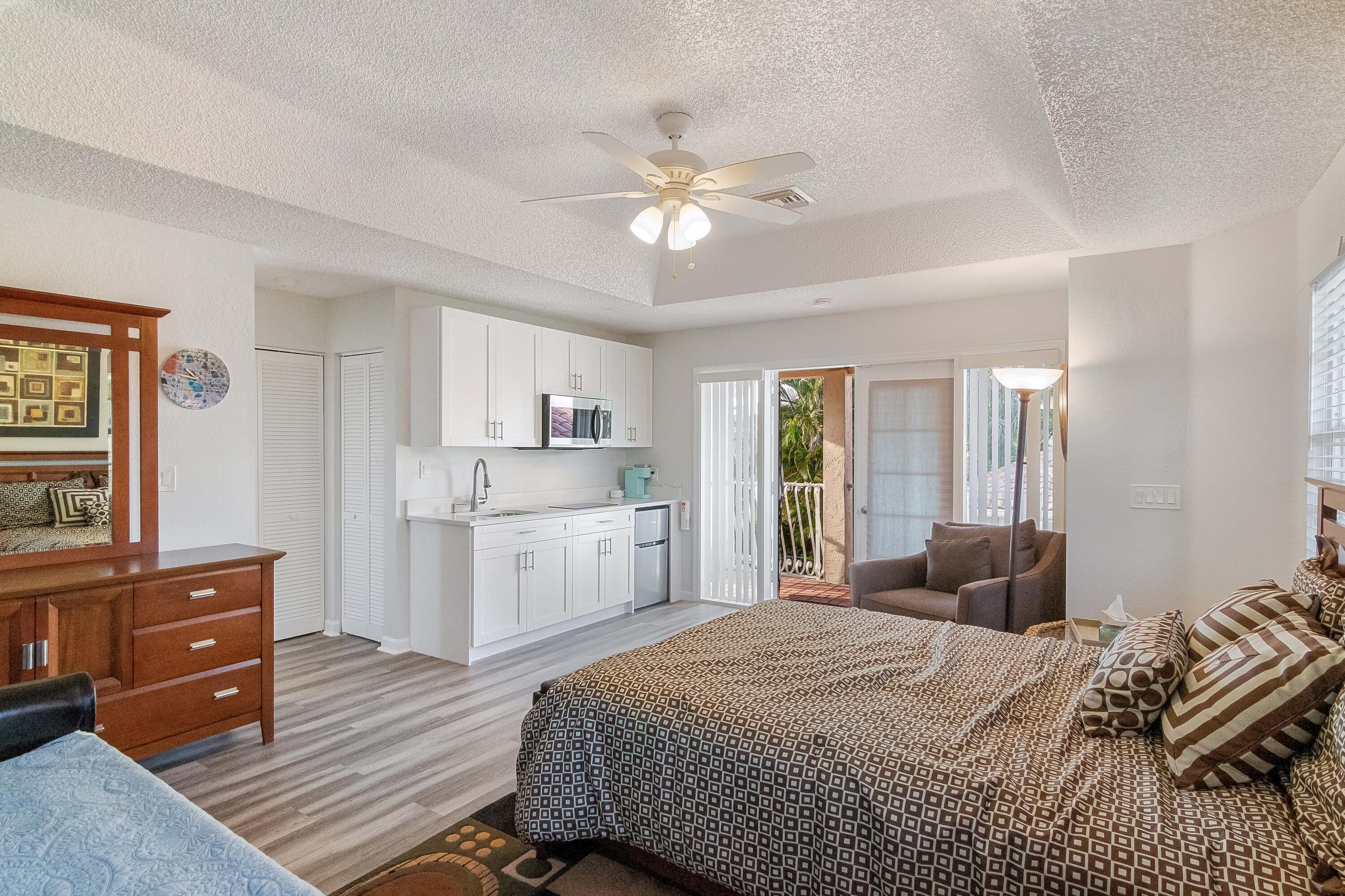 10726 Greenbriar Villa Drive