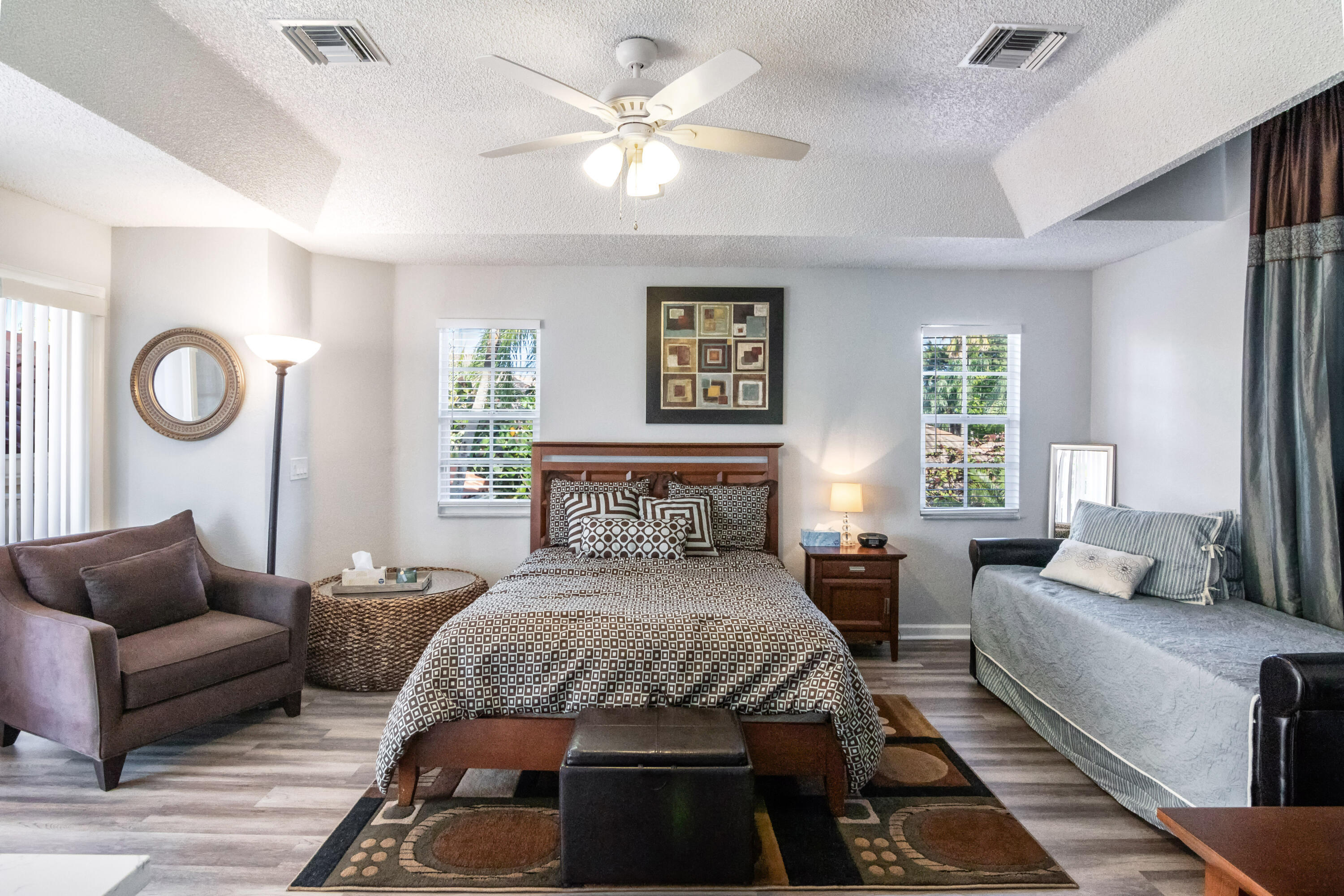 10726 Greenbriar Villa Drive