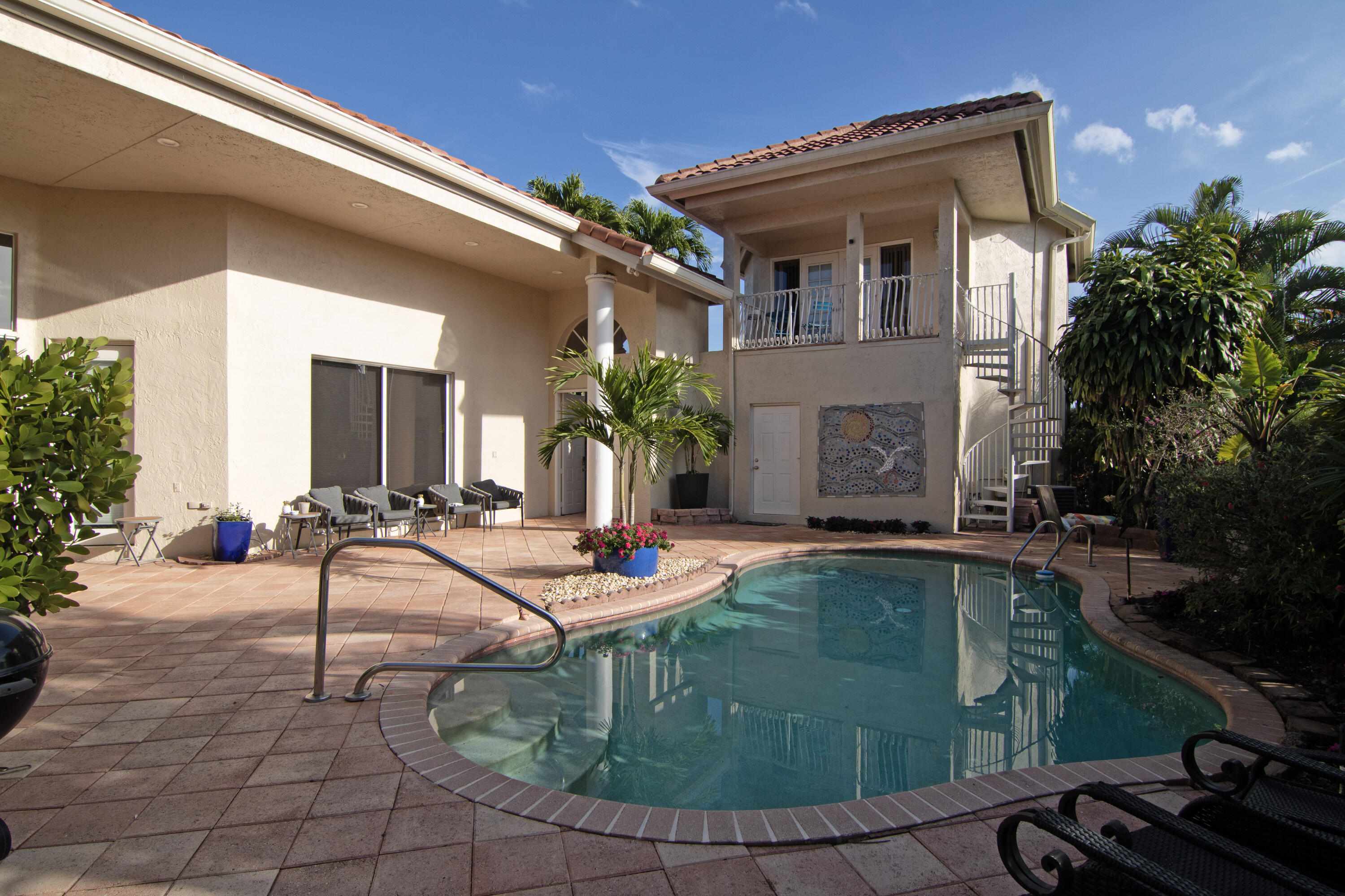 10726 Greenbriar Villa Drive