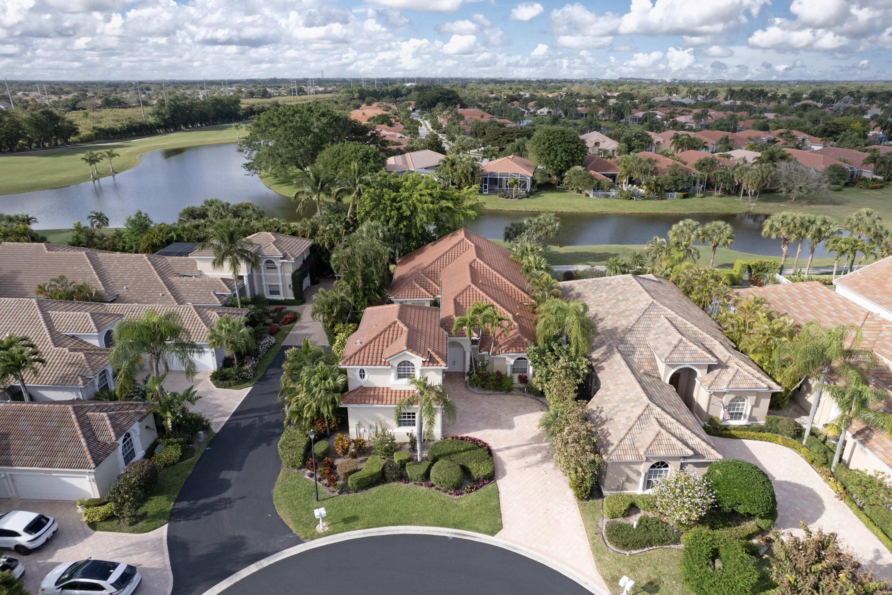 10726 Greenbriar Villa Drive