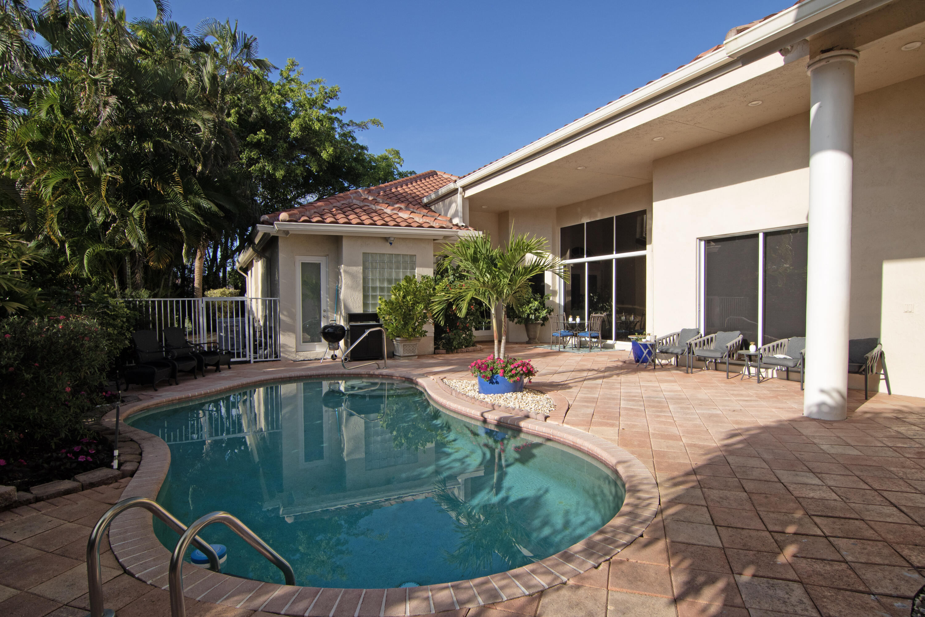 10726 Greenbriar Villa Drive