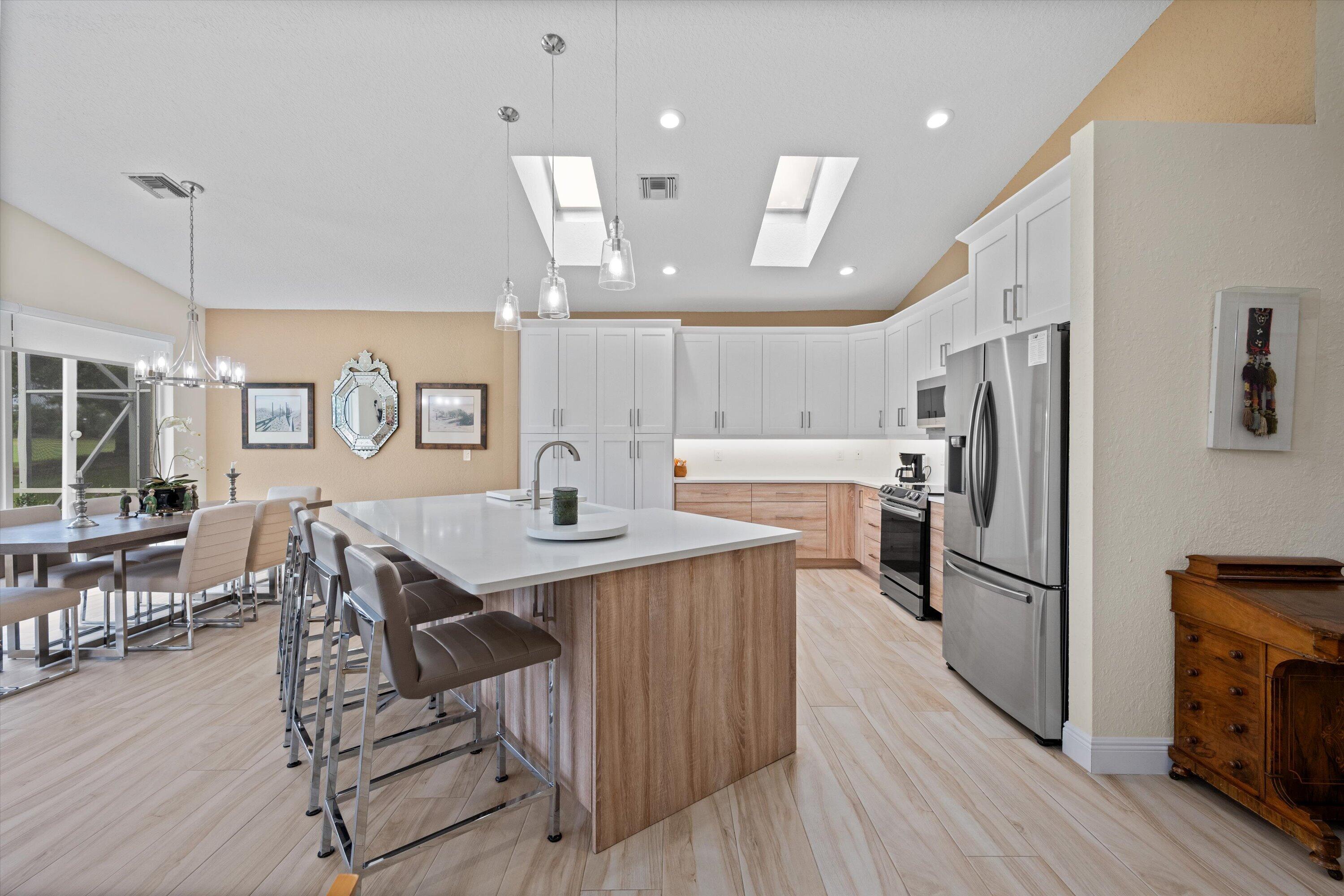 4706 Carlton Golf Drive