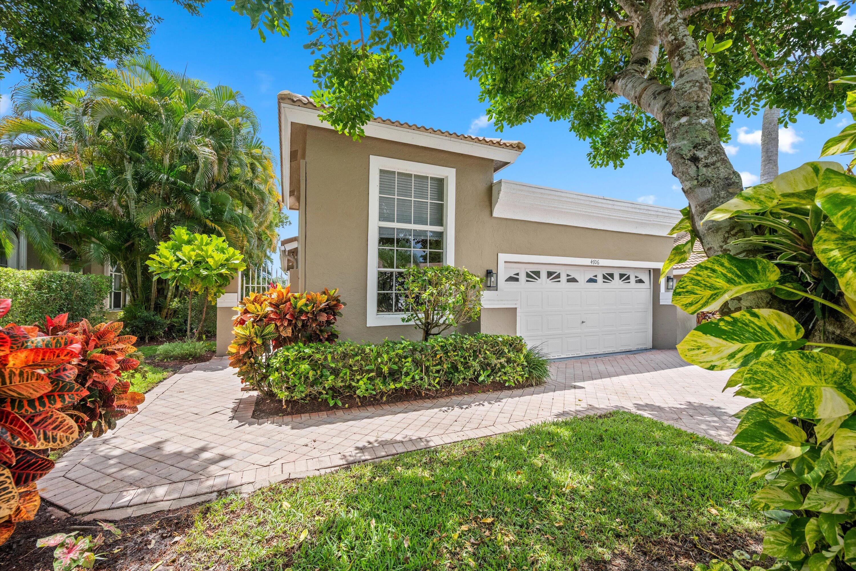 4706 Carlton Golf Drive