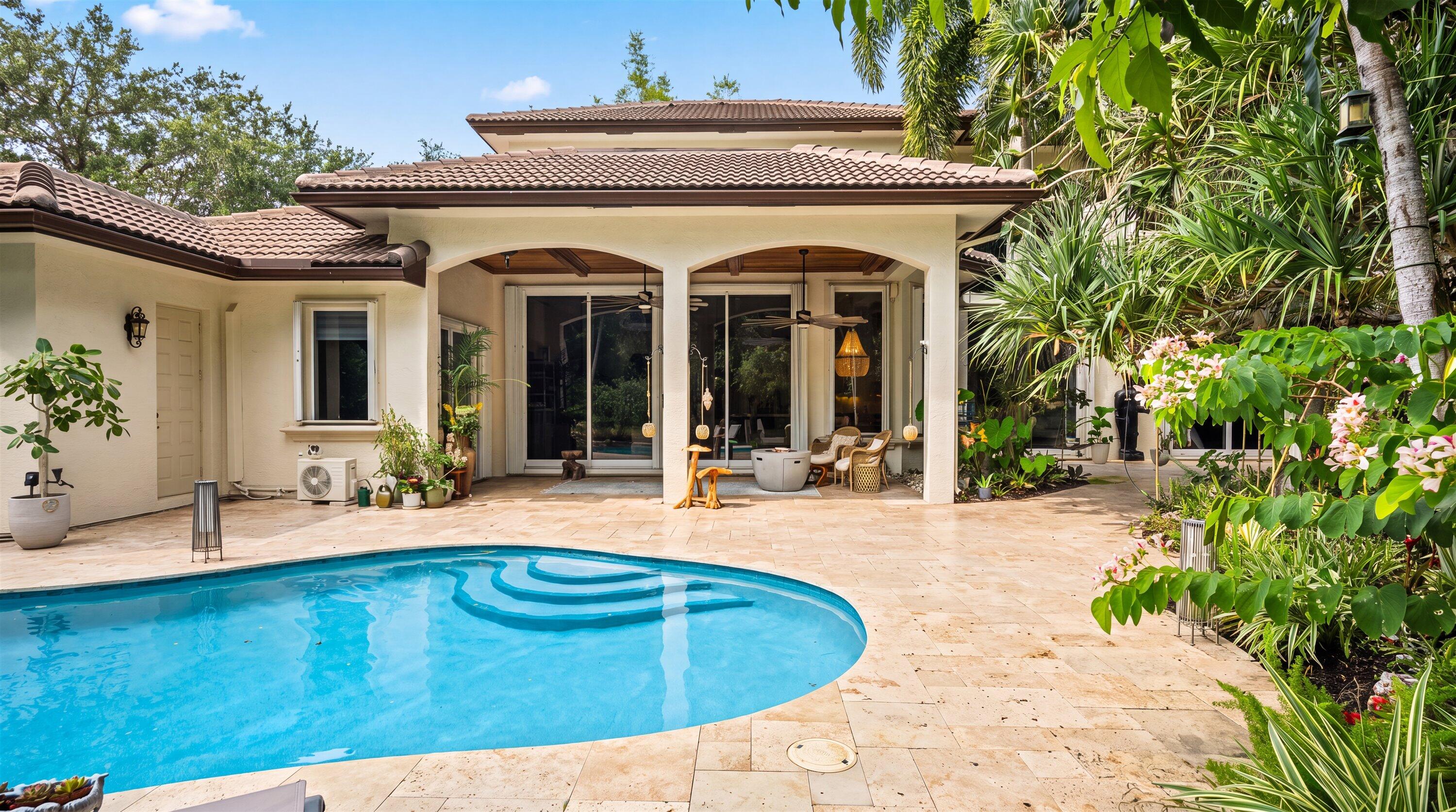 4699 Gleneagles Drive