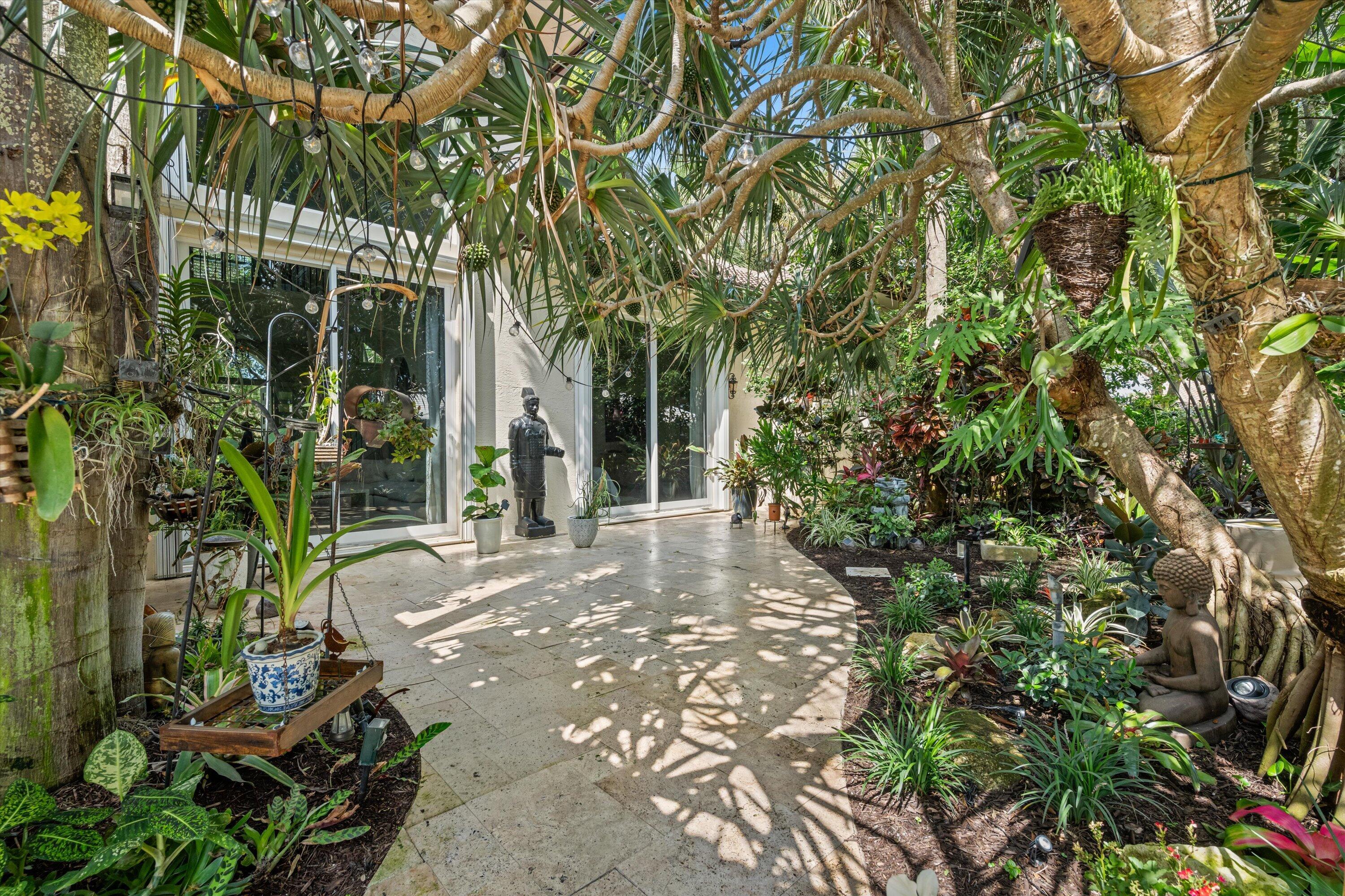 4699 Gleneagles Drive