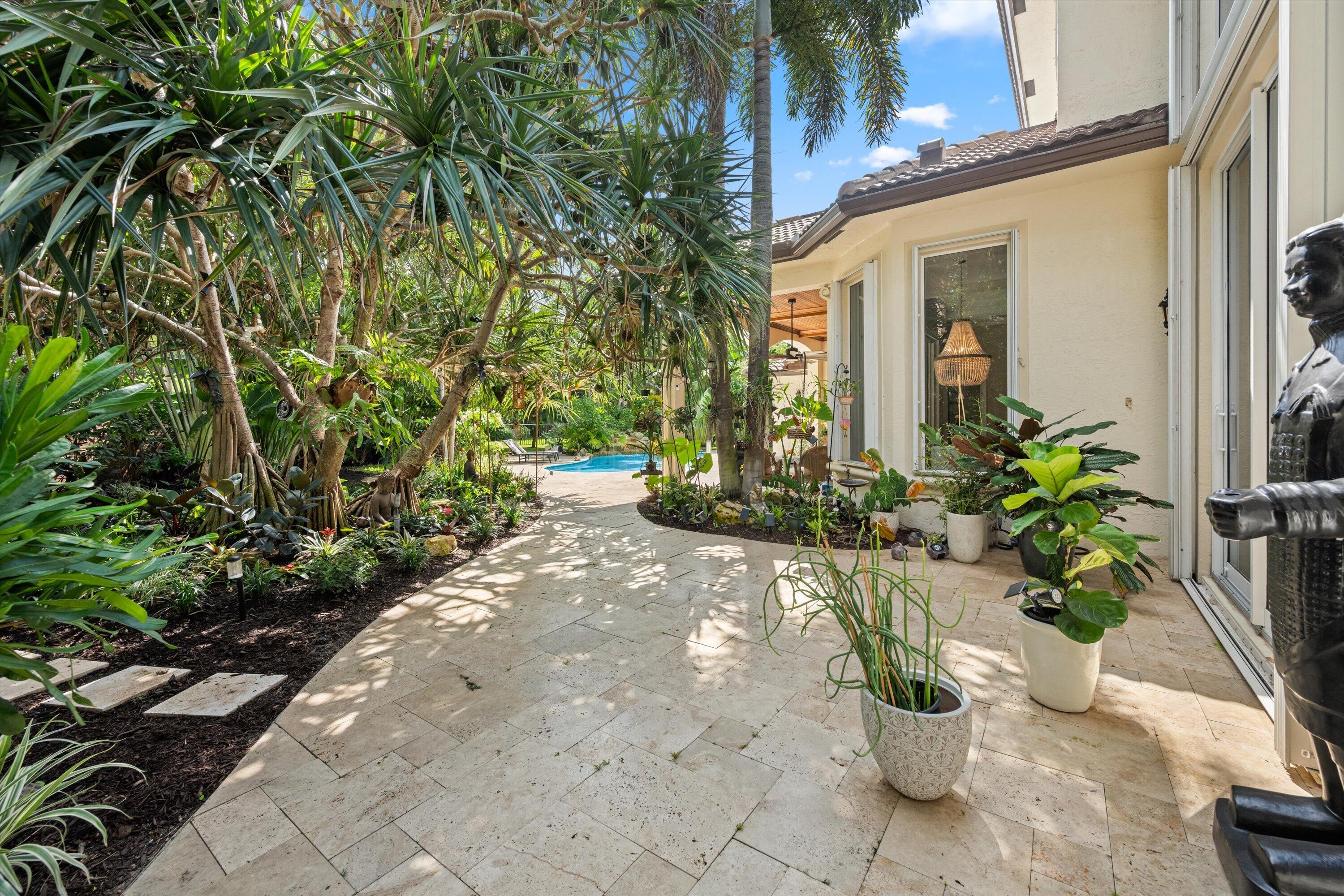 4699 Gleneagles Drive
