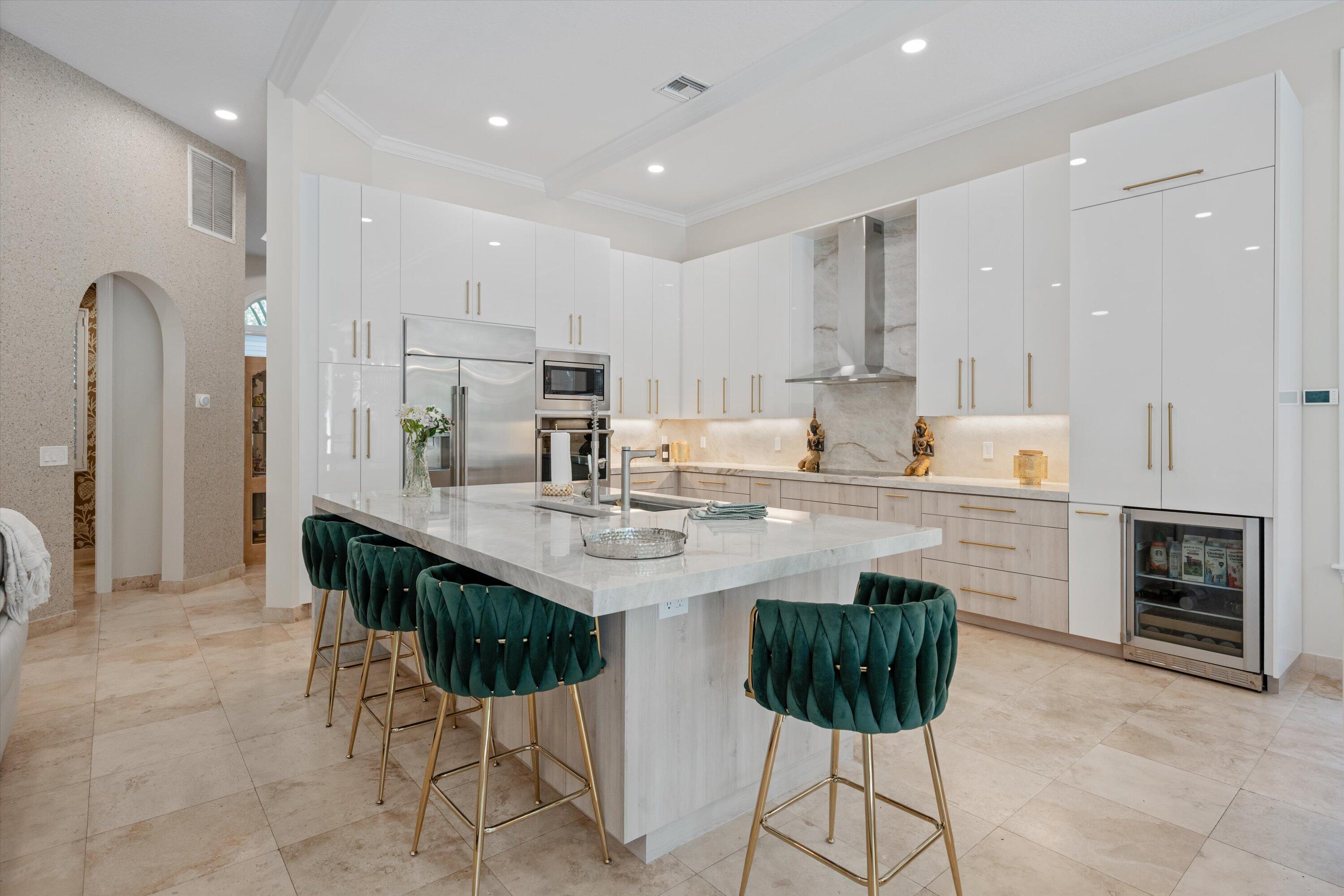4699 Gleneagles Drive