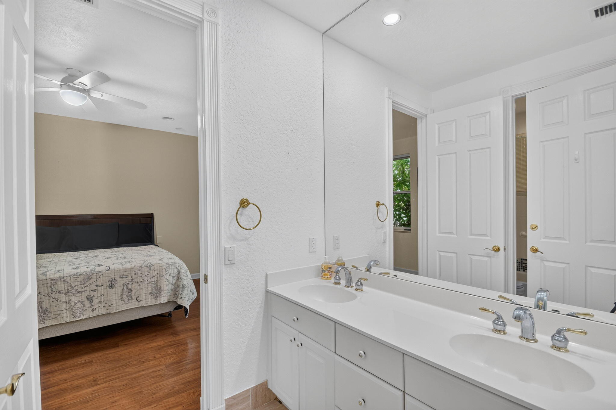 4936 Exeter Estate Lane