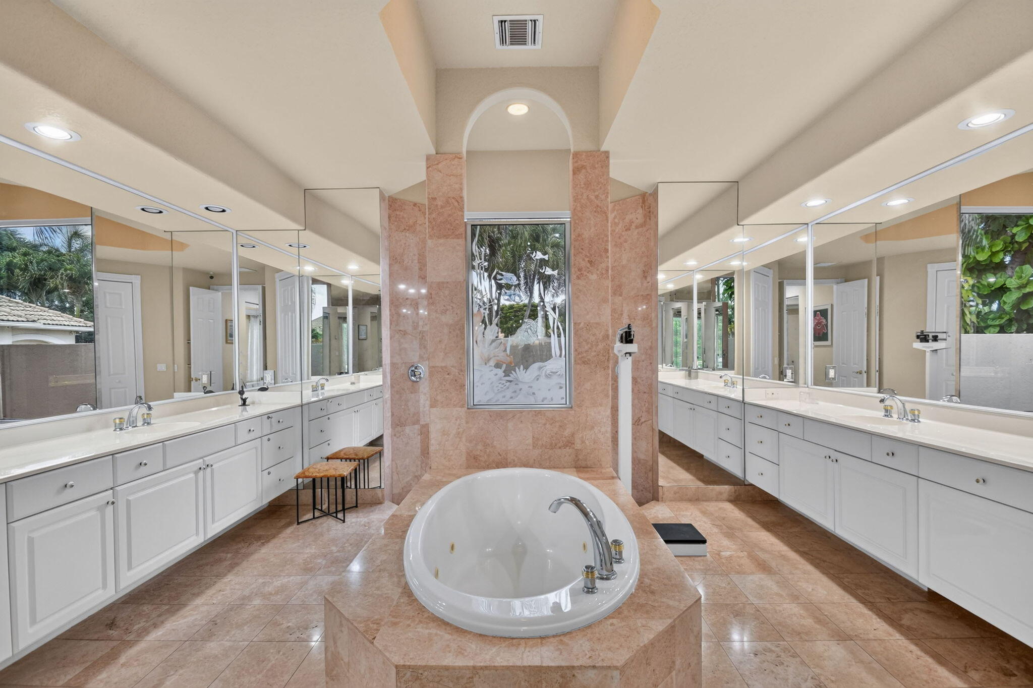 4936 Exeter Estate Lane
