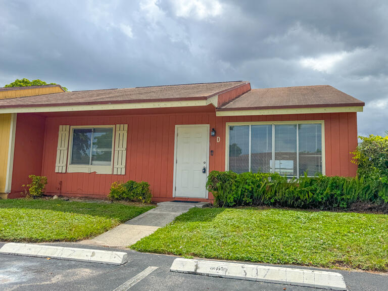 4852 Orleans Court D