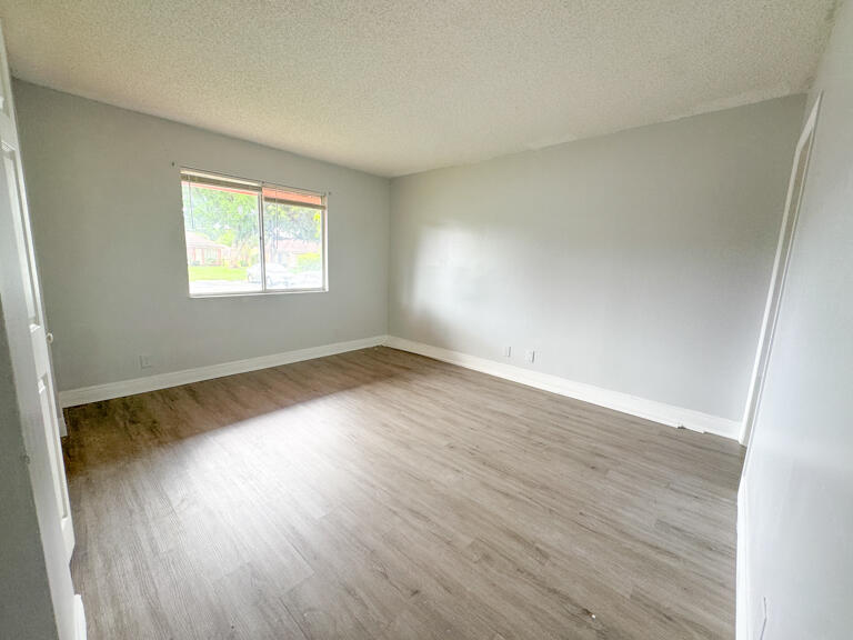 4852 Orleans Court D