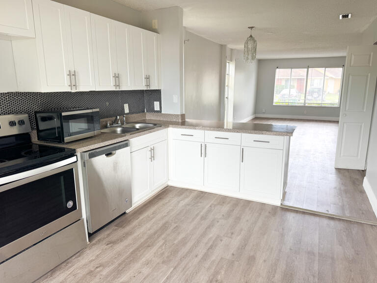 4852 Orleans Court D