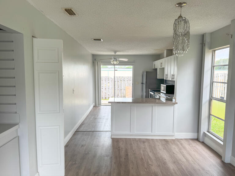 4852 Orleans Court D