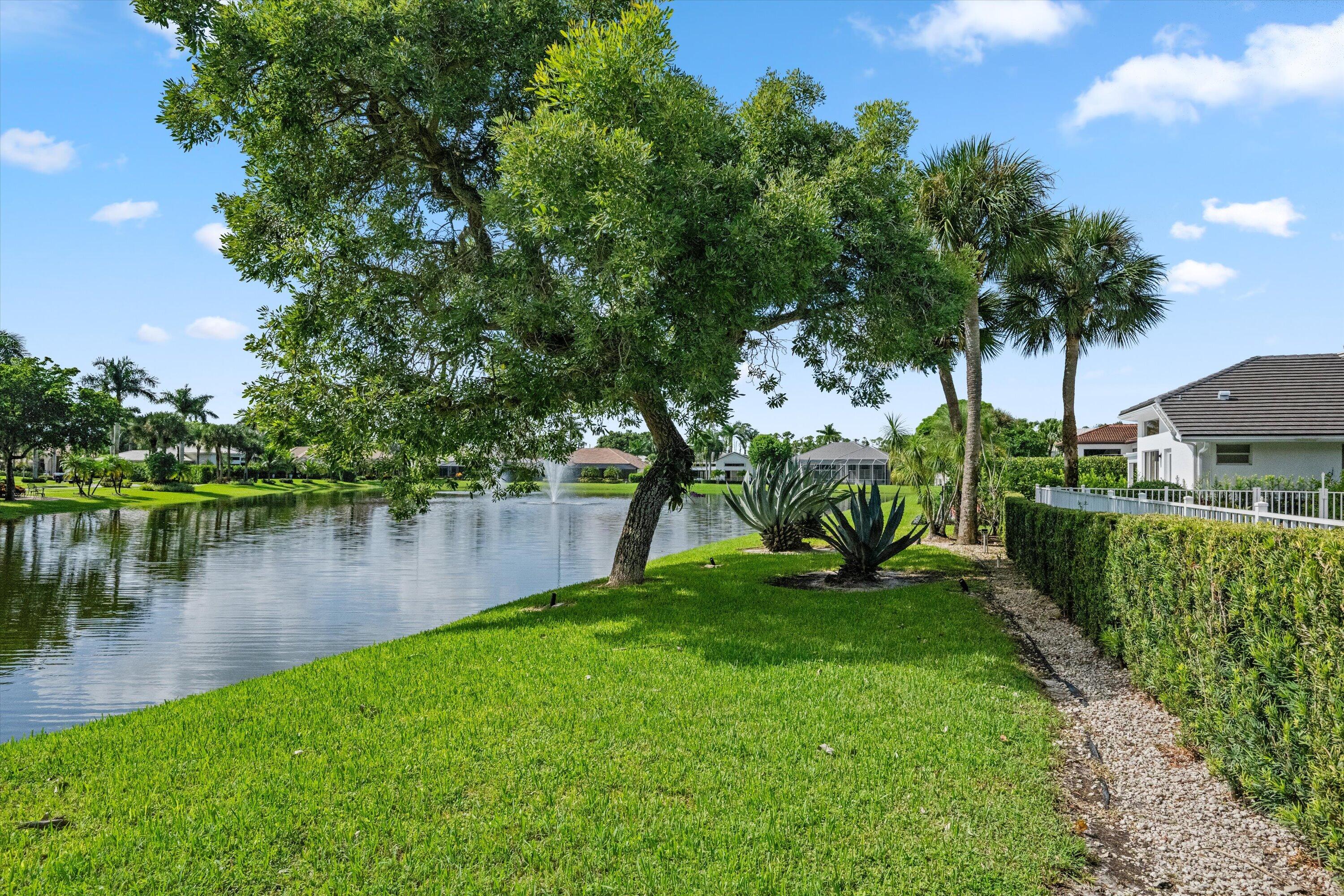 4841 Exeter Estate Lane
