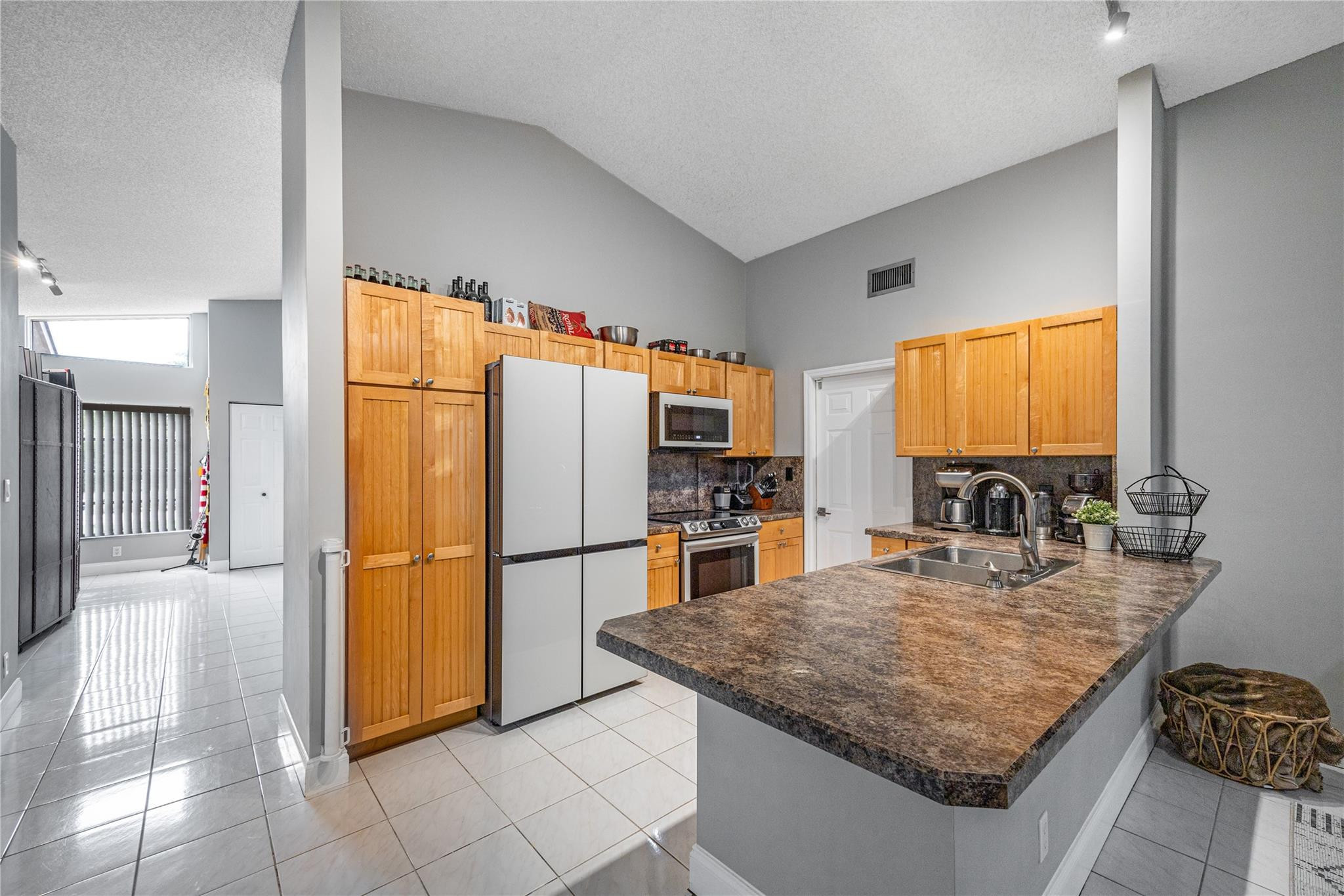 21248 Summertrace Cir